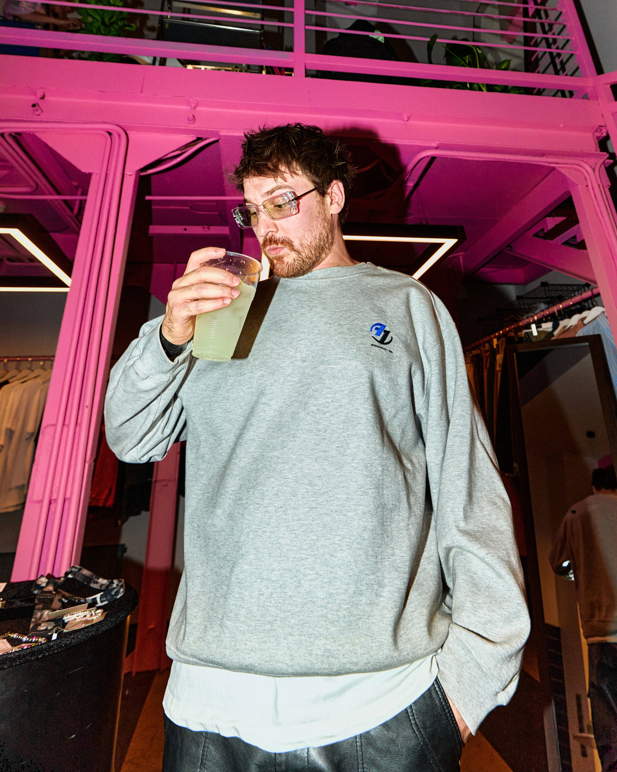 Kinemotor 9 years. Святослав Лебедев | Рекламный фотограф — Коммерческая съемка, Арт-дирекшн, AI-интеграция