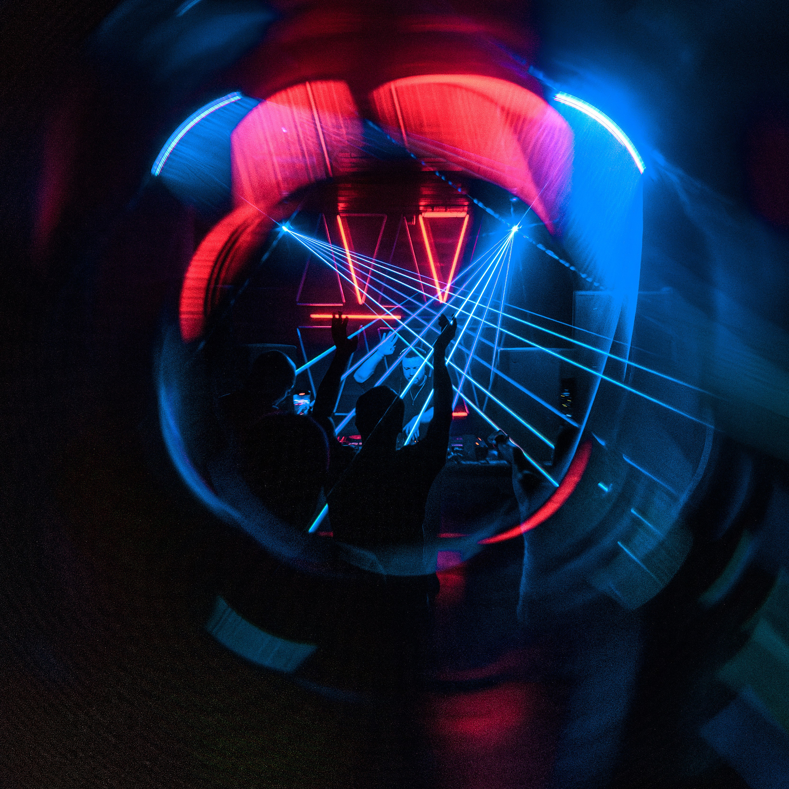 Denis Kenzo. Репортажный фотограф Екатеринбург | Яркий, качественный репортаж | Концерты, клубы, репортаж, праздники, корпоративы