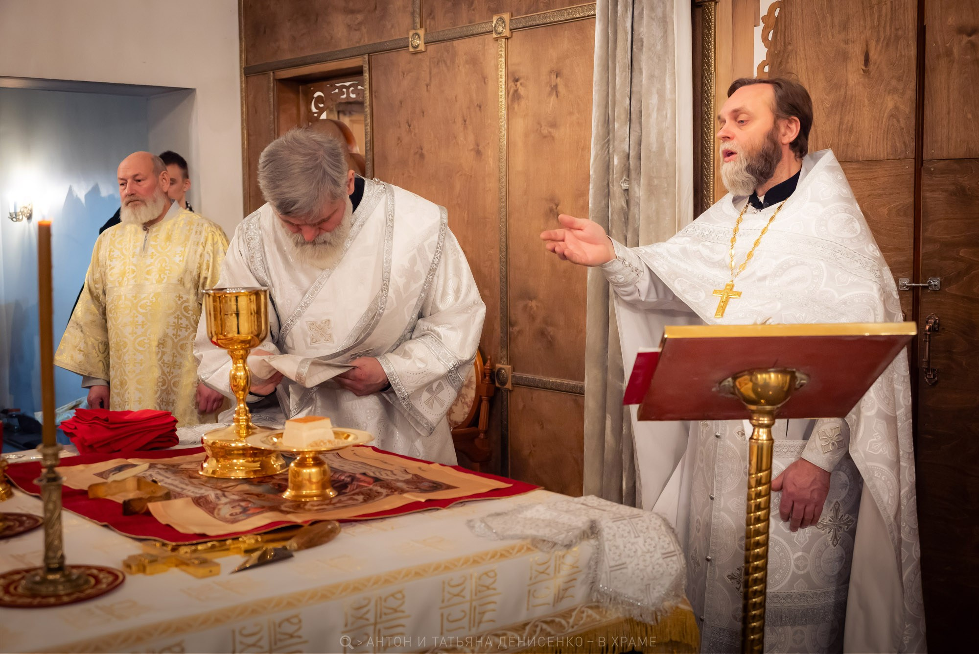 Храм Алексия Мечева в Вешняках. Рождество Христово. Антон и Татьяна Денисенко — В храме