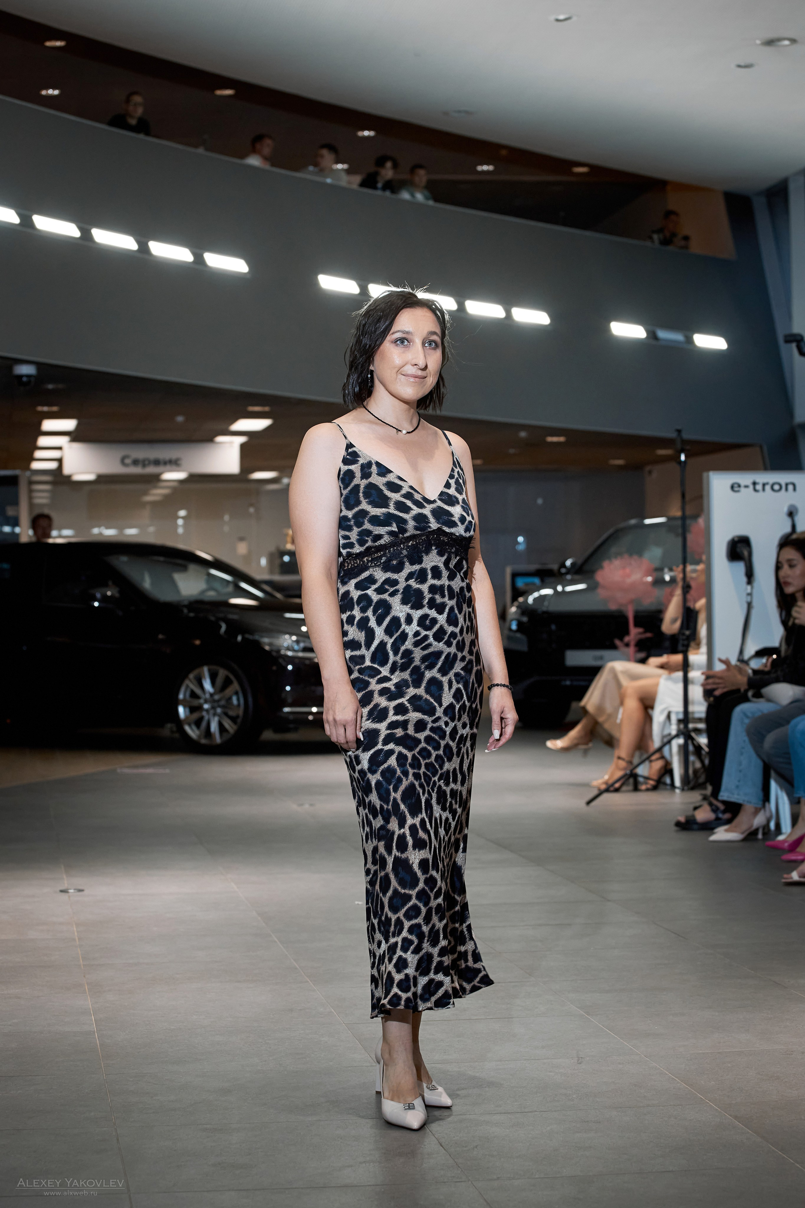 Модный показ PRE-FALL модельной школы Modeling+. Фотограф Алексей Яковлев