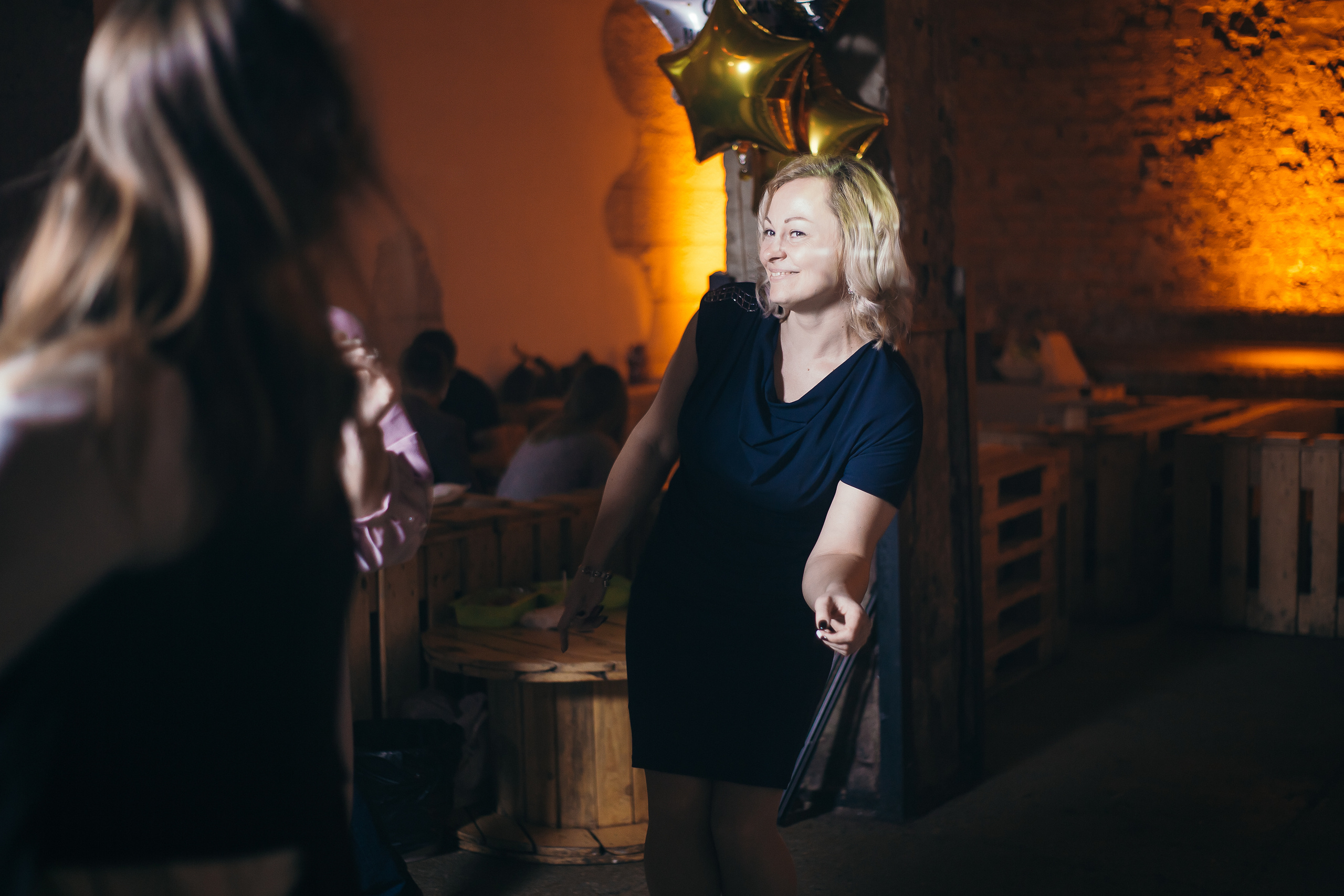 День рождения в лофте. Свадебный Семейный Репортажный фотограф в Москве