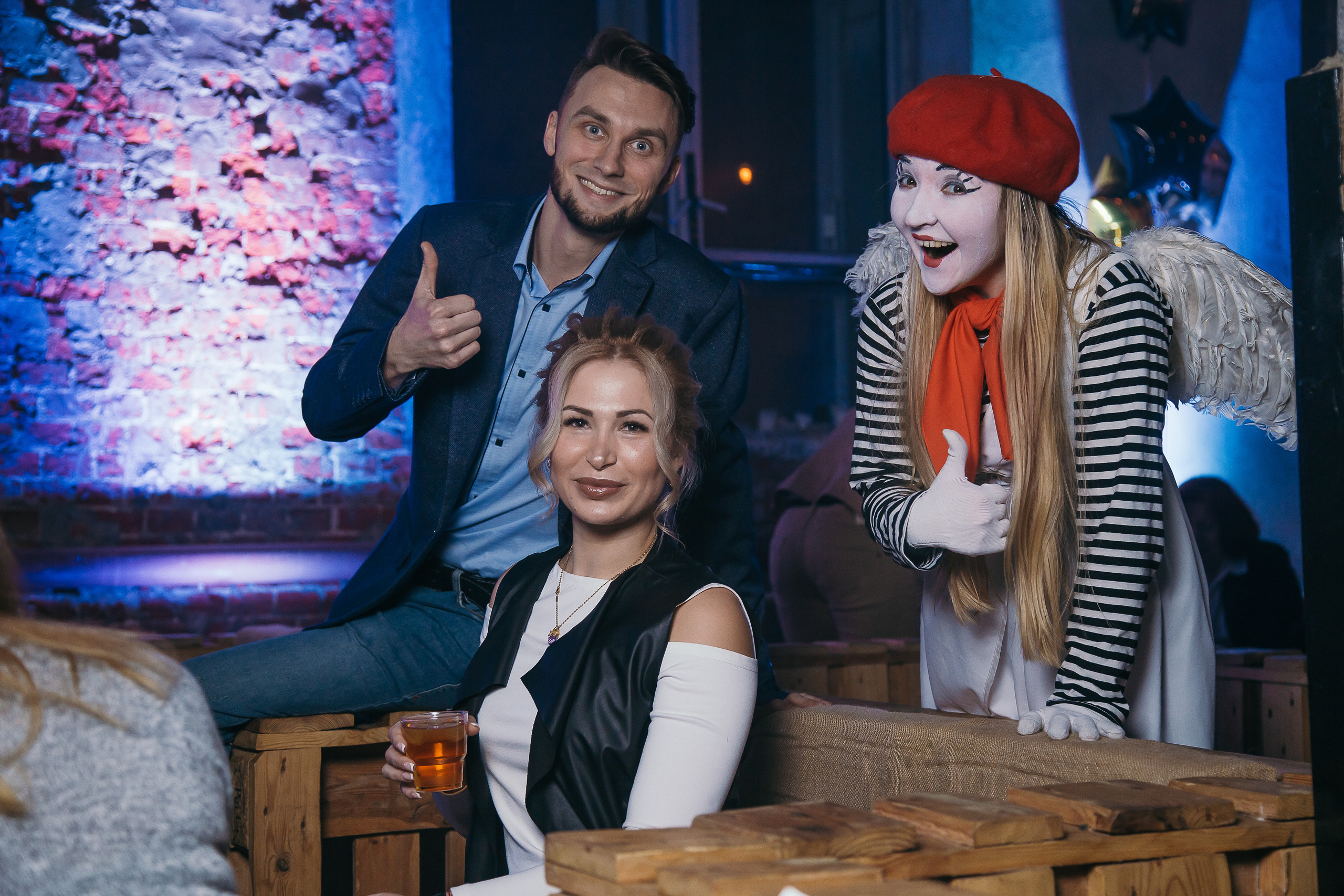 День рождения в лофте. Свадебный Семейный Репортажный фотограф в Москве