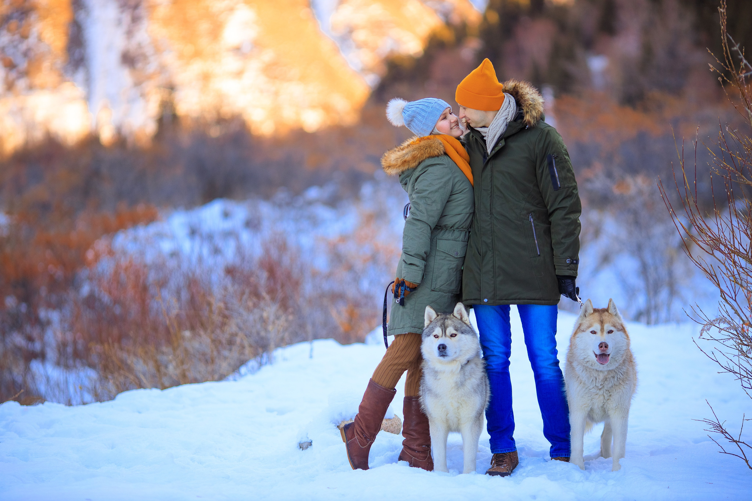 Зимняя фотосессия с Хаски. Свадебный и семейный фотограф в Алматы Алексей Балышев