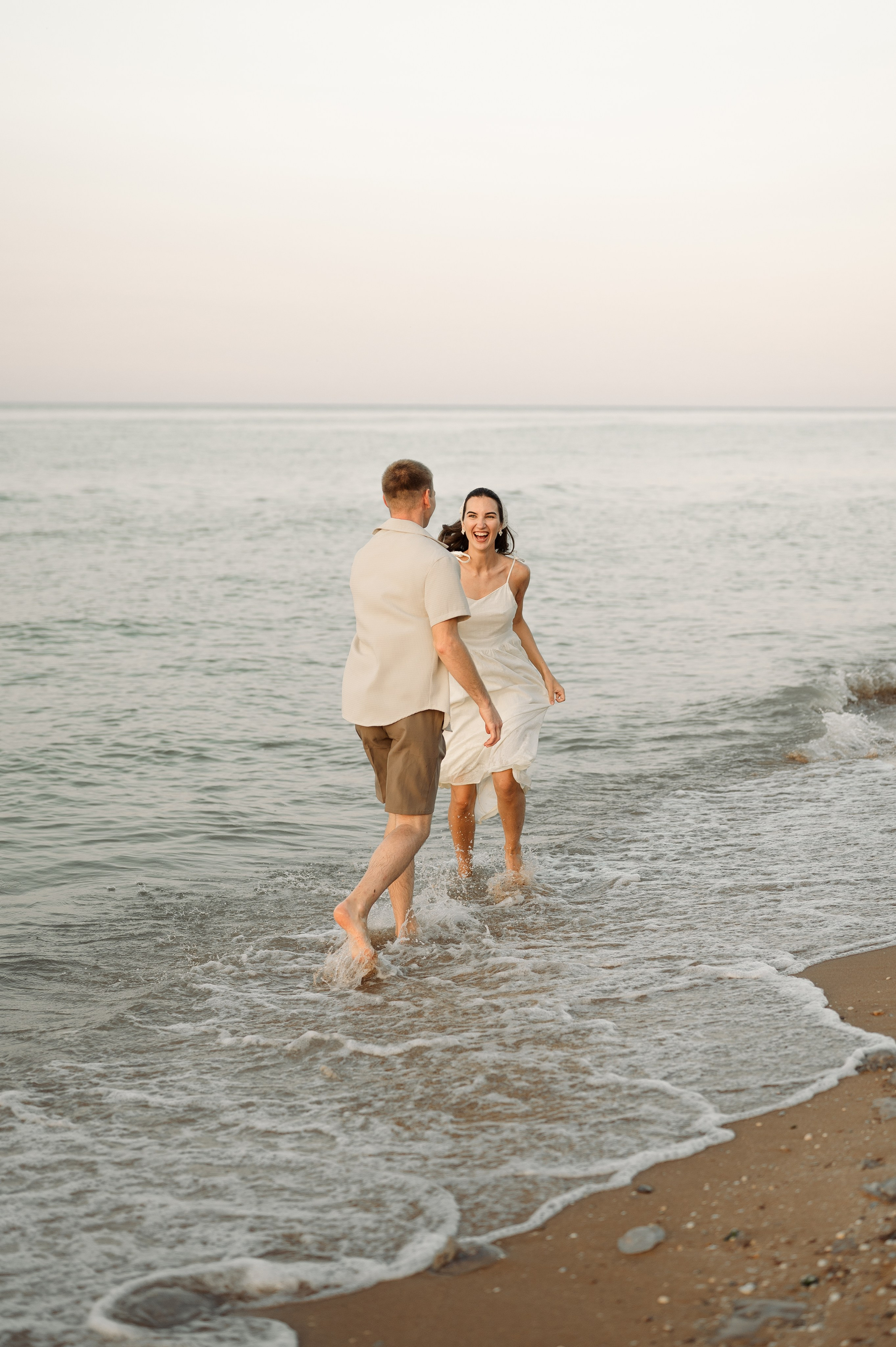 Предсвадебная съёмка на море🌊. Свадебный и семейный фотограф в Краснодаре Алина Мельник
