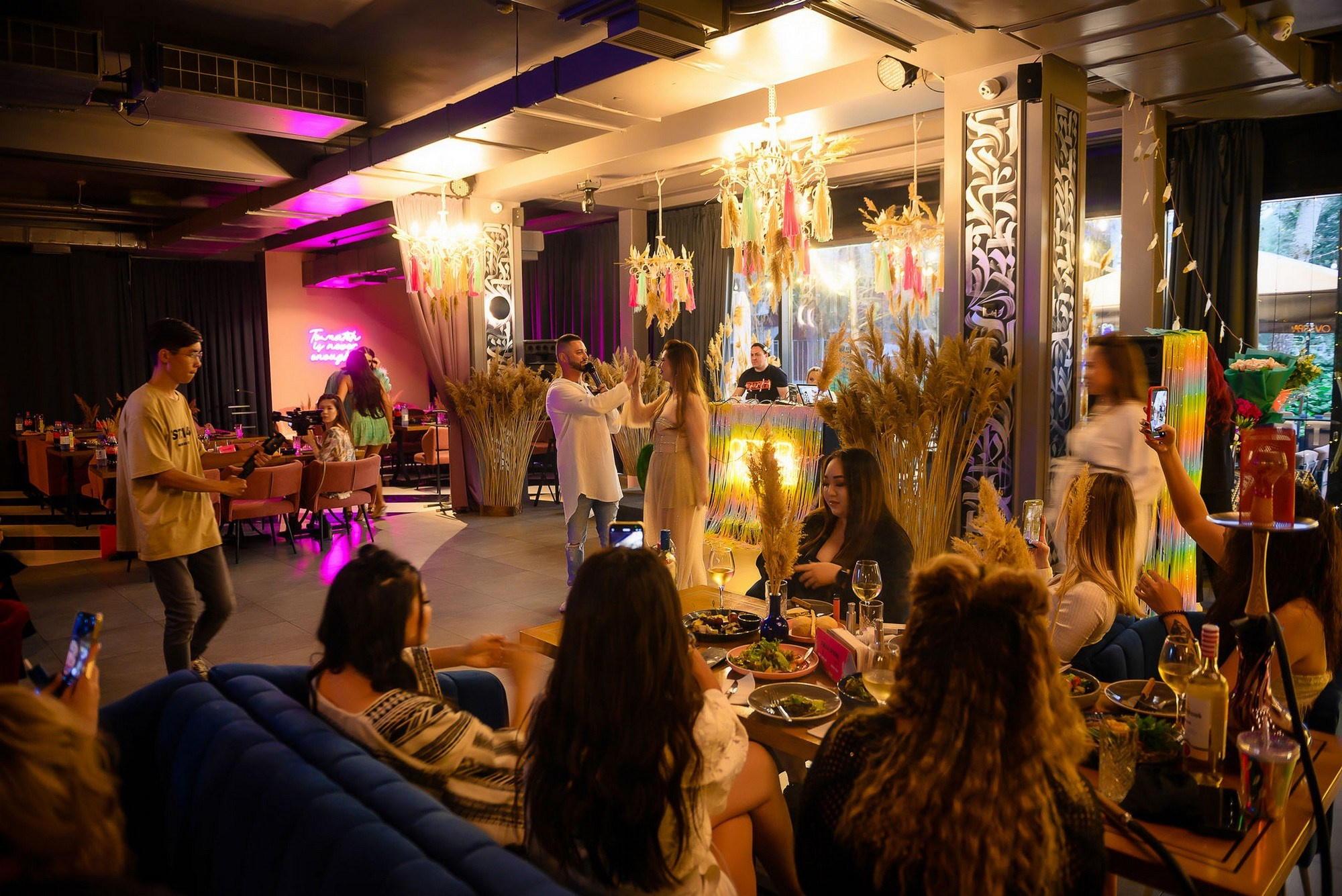 Мероприятия, концерты, фестивали, конференции, эвенты. Интерьерный и репортажный фотограф в Алматы