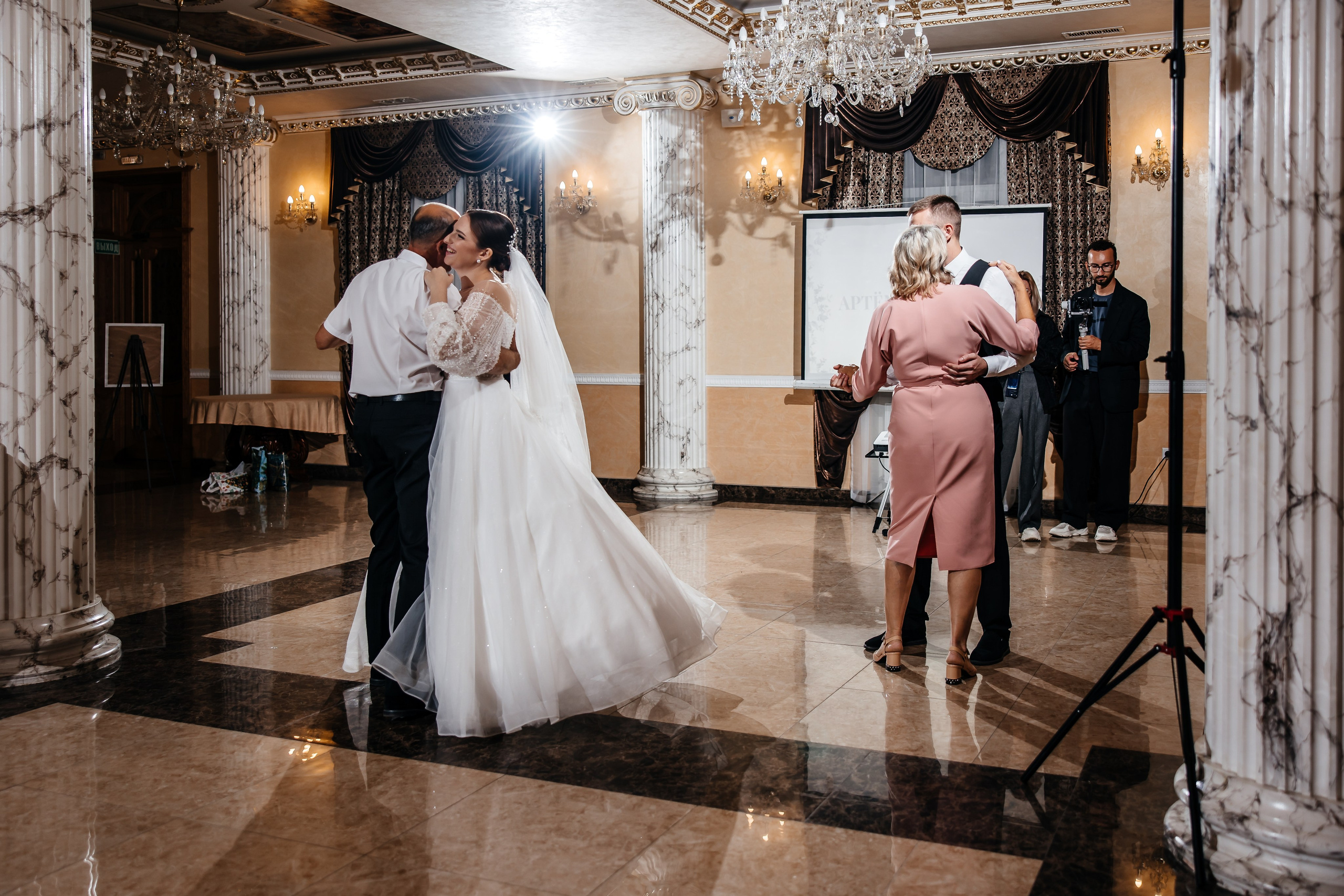 Анонс свадьбы для Виктории и Артема. Свадебный фотограф в Крыму и Севастополе Ольга Баскакова