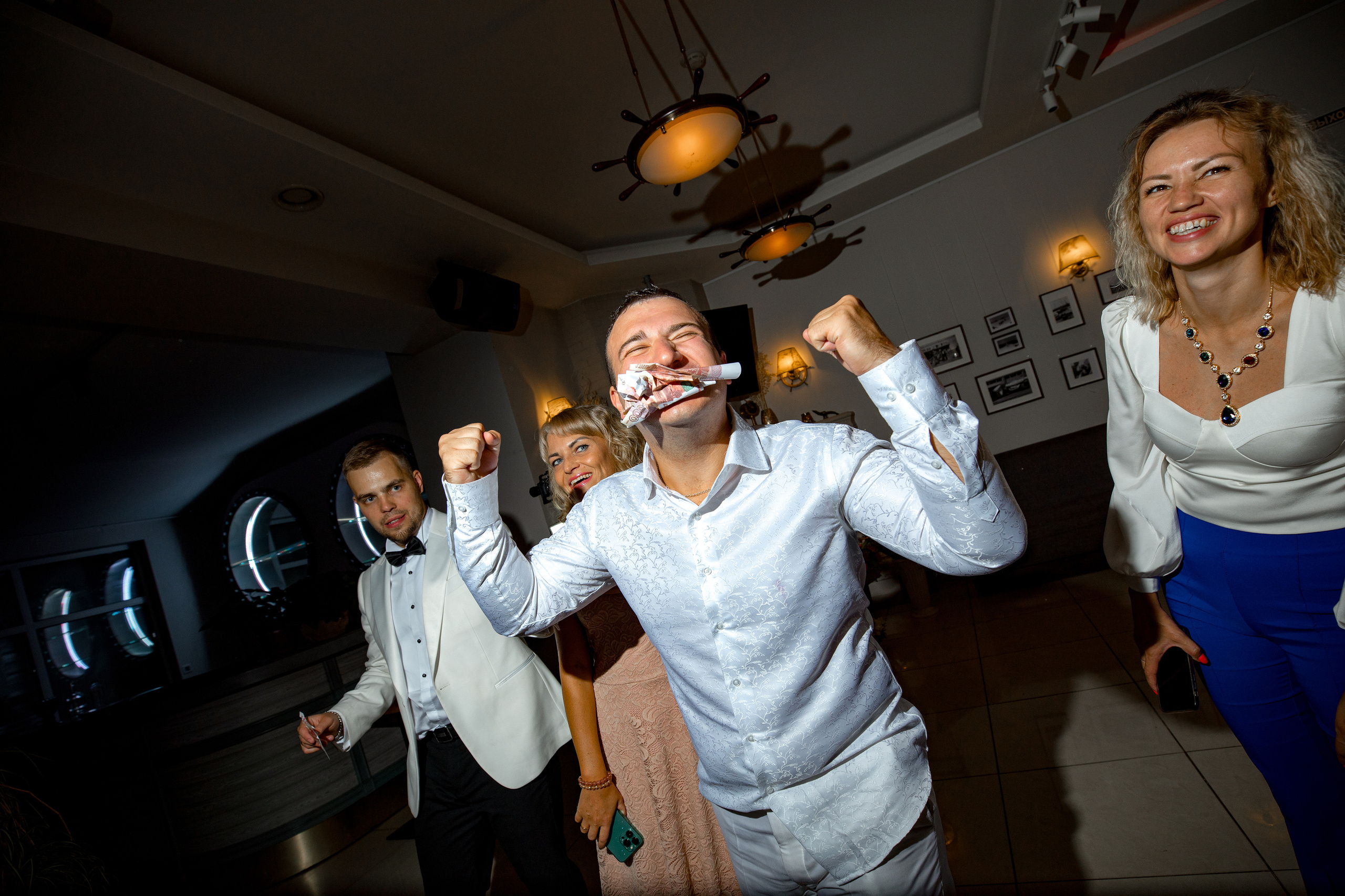 Артем и Яна. Свадебная фото-видеосъемка в Москве и Мо