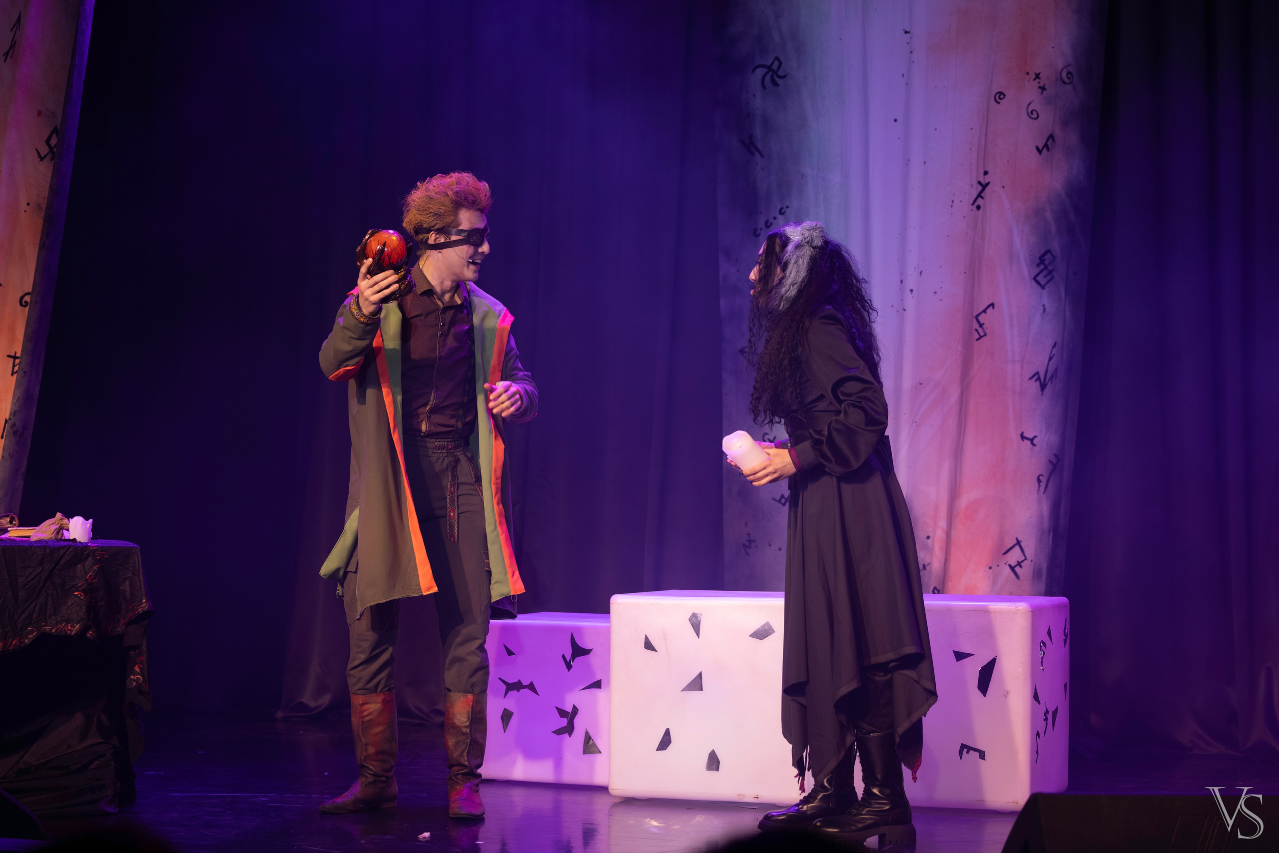 Книга стихий 25.01. Фотограф Виктор Степанов