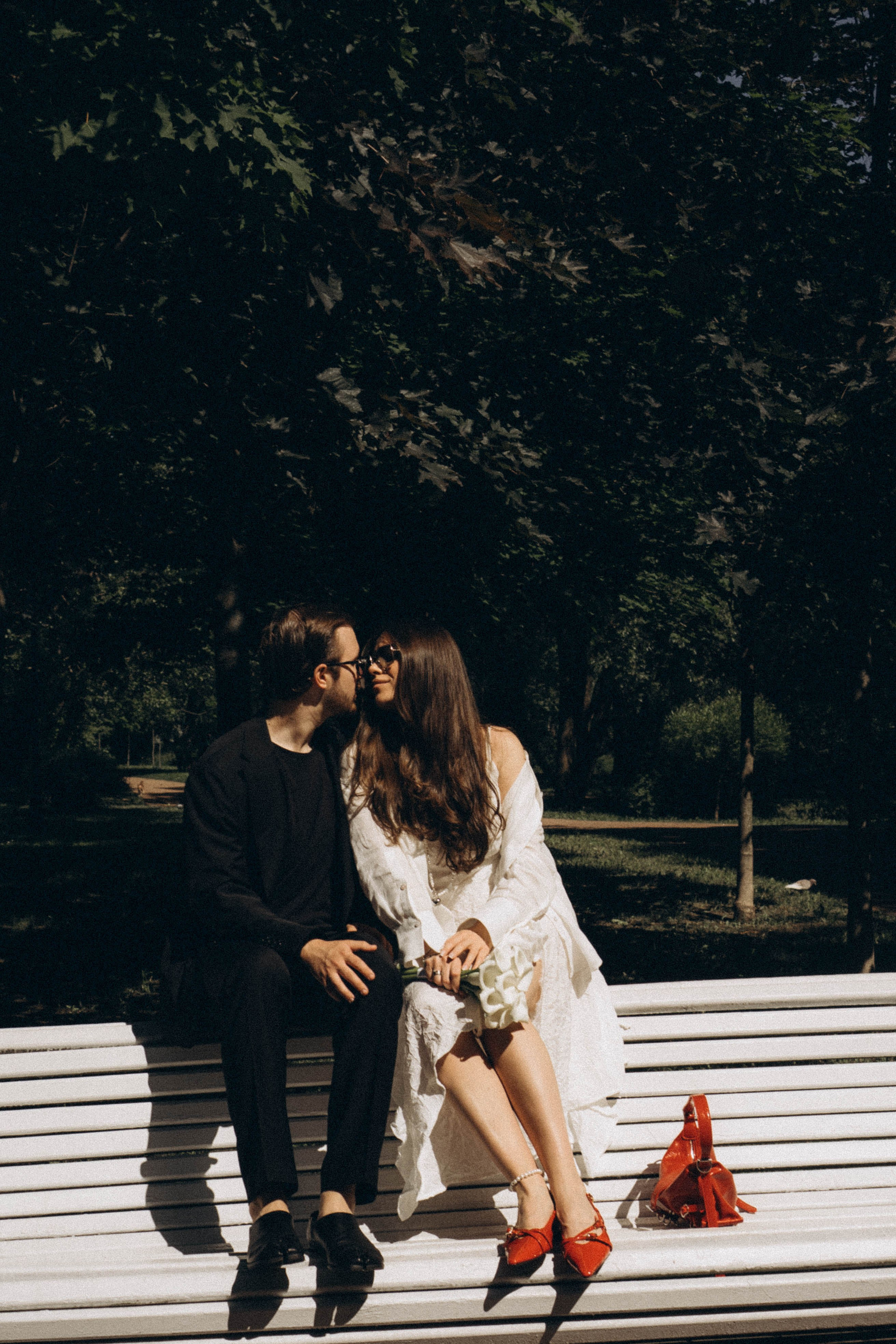 СВАДЕБНАЯ СЬЕМКА В ПАРКЕ ПОБЕДЫ И ПРОГУЛКА ПО МОСКОВСКОМУ ПРОСПЕКТУ. Профессиональный фотограф, Санкт-Петербург — Виктория Богомолова