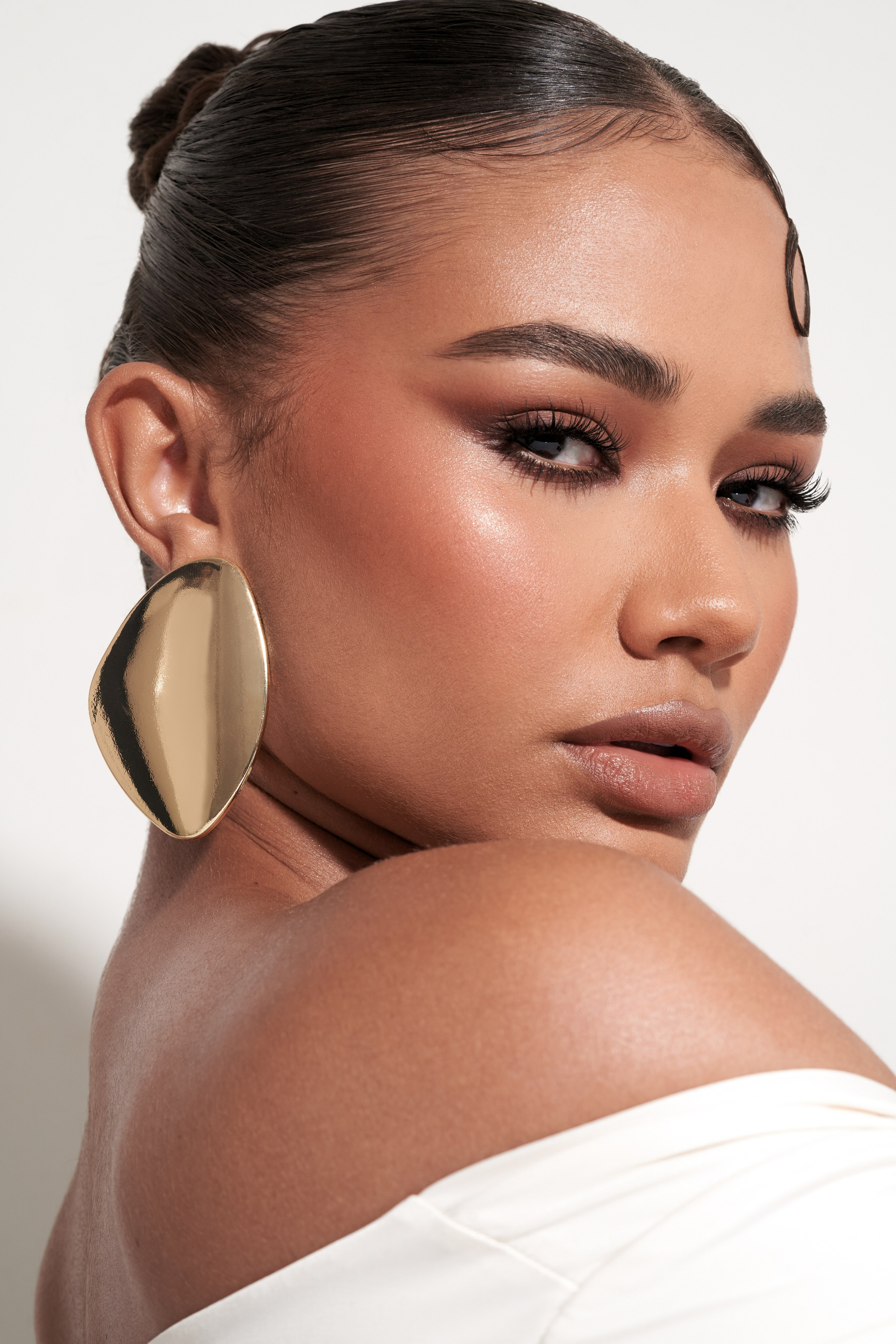 Beauty. Summer Postproduction studio