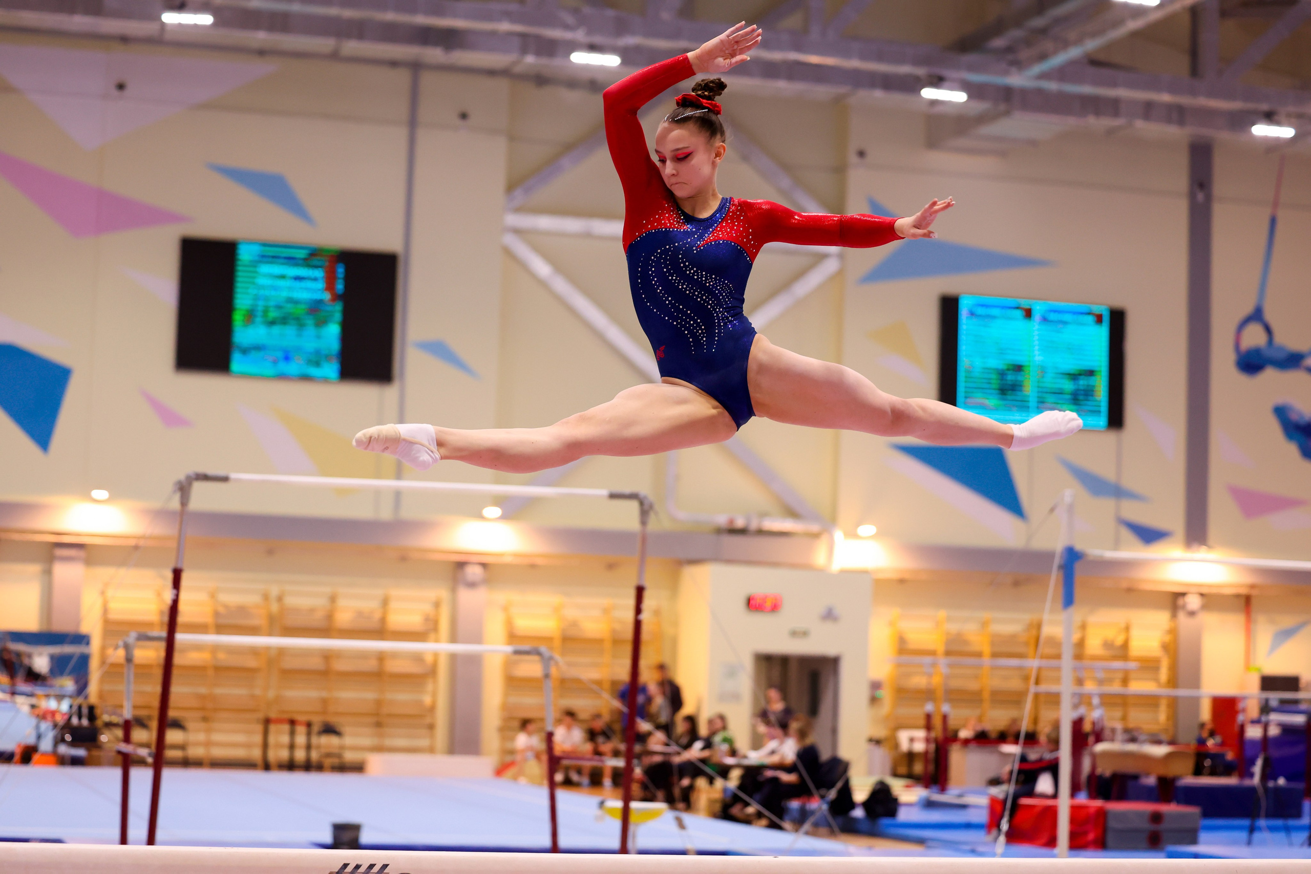 Чемпионат Санкт-Петербурга и командное Первенство 2025 среди девушек. Спортивный и репортажный фотограф Антон Тереханов