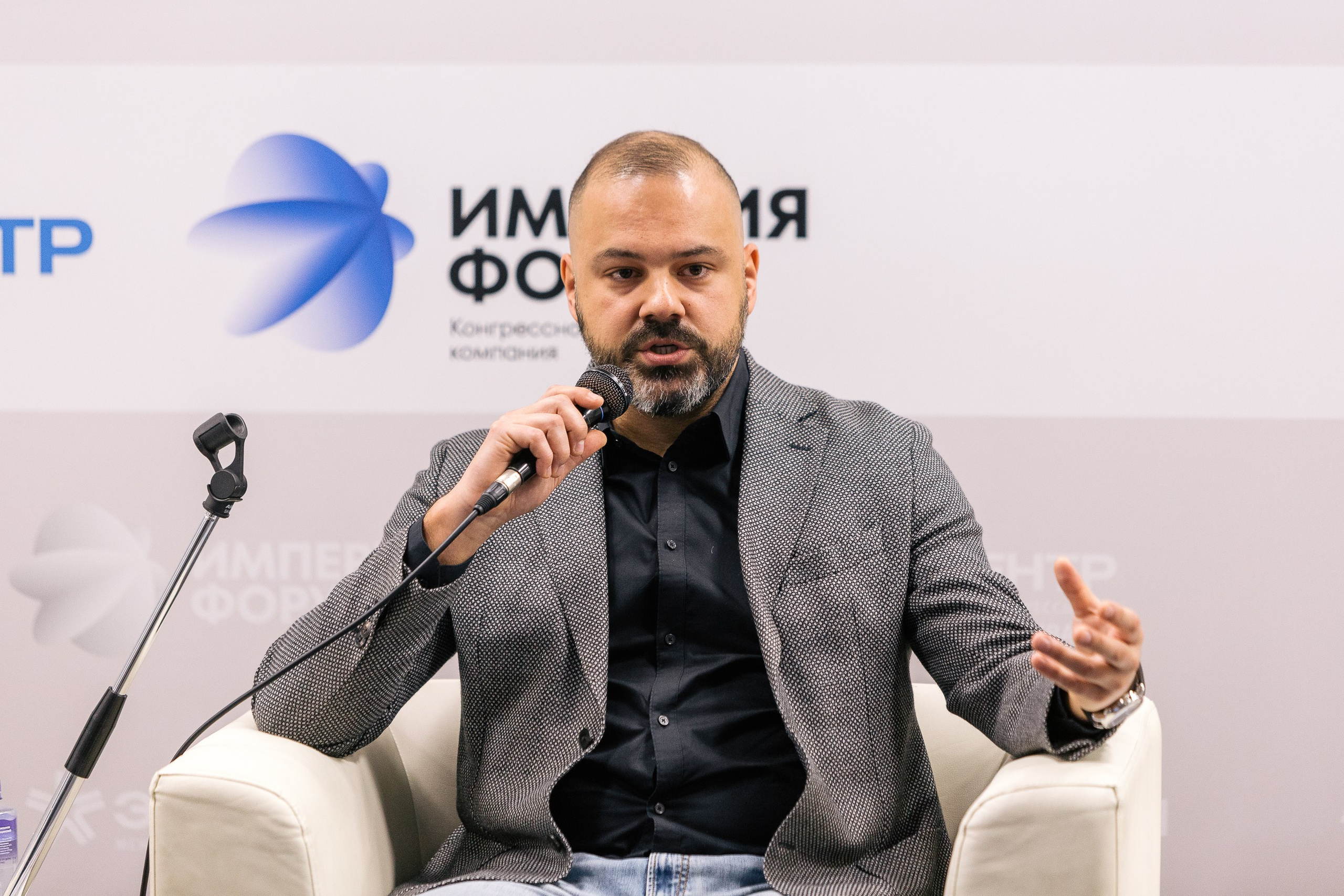 Деловые репортажи. VICTOR SAPOZHNIKOV