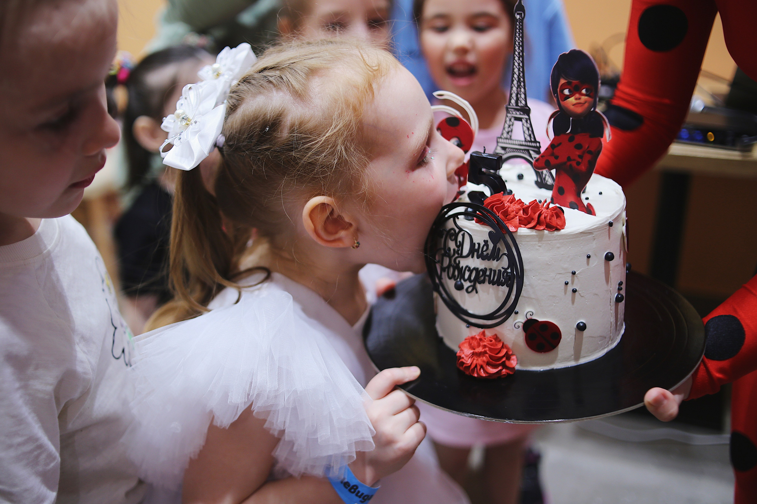 Василиса. 5 лет. Фотограф Пирумян Анна. г. Сургут, г. Воронеж