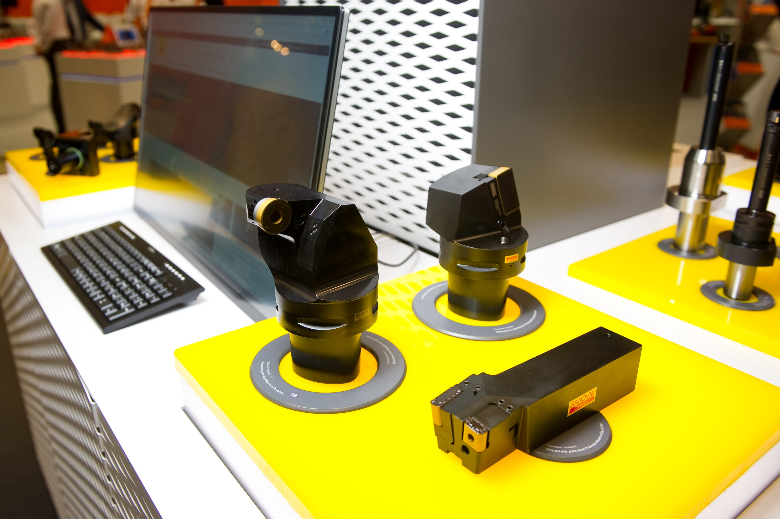 Работа Sandvik на выставке «Металлообработка». Репортажный фотограф и видеограф Слава Думчев. Тимбилдинги, отчетники, корпоративы