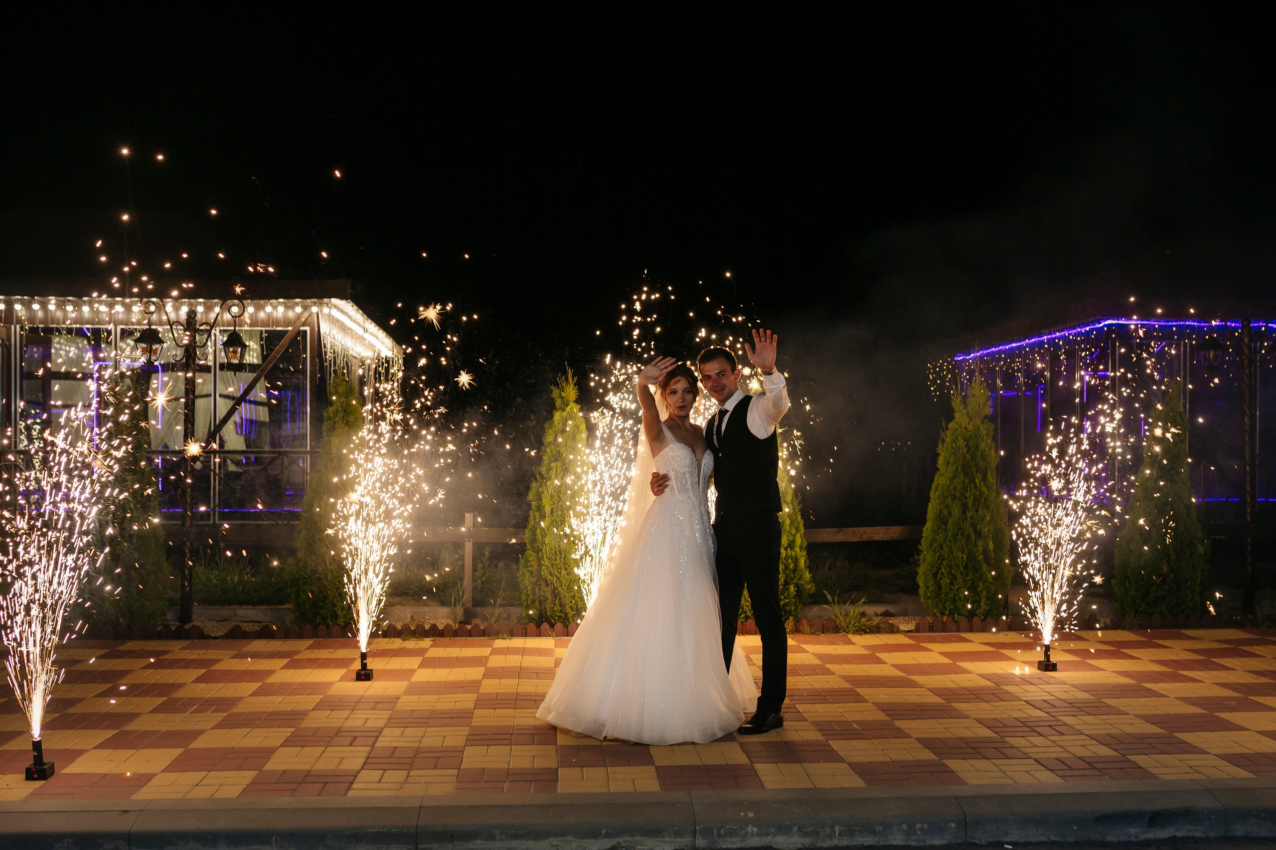 СВАДЕБНЫЕ ЭФФЕКТЫ «ФЕНИКС»