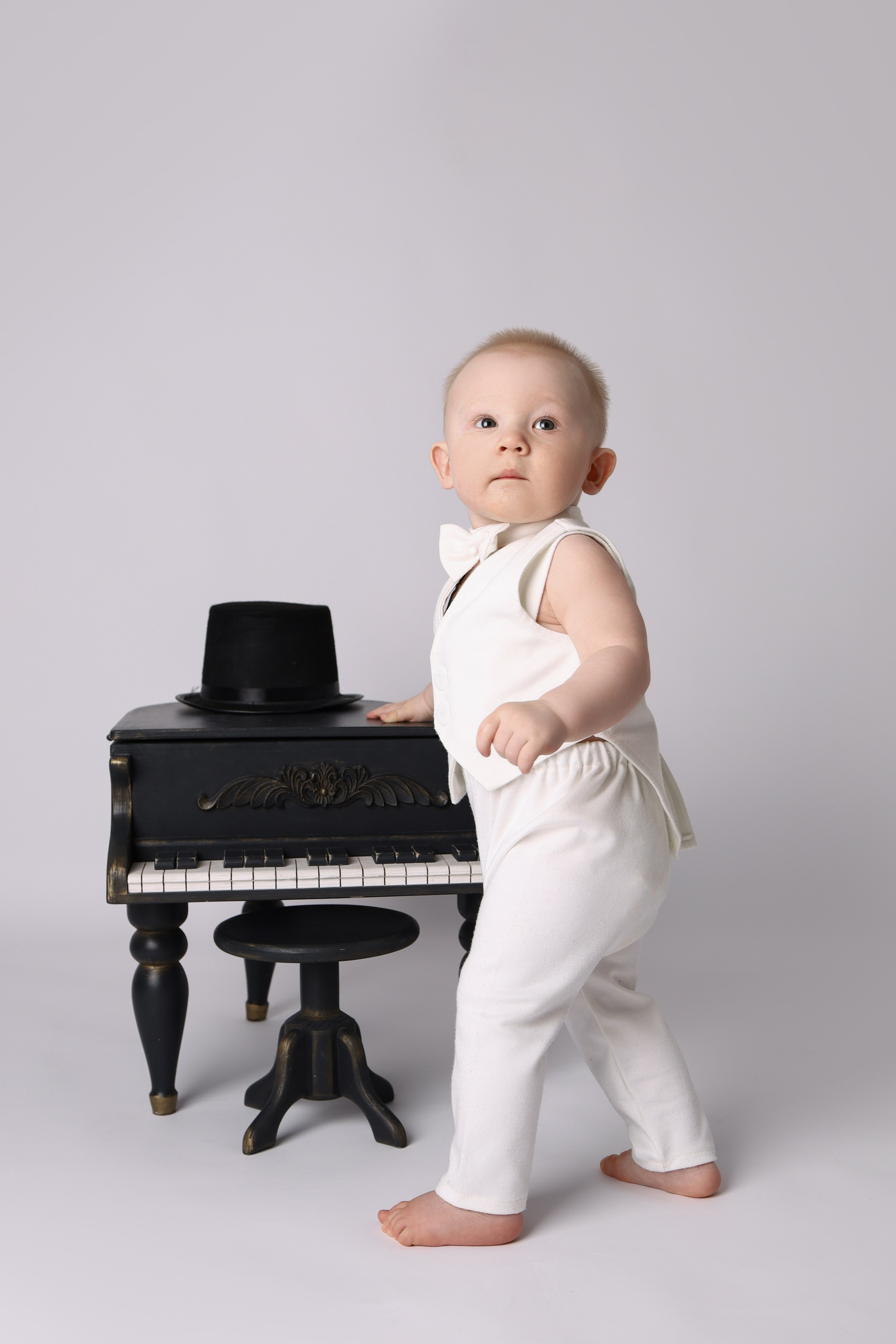 Рояль. Фотограф новорожденных и детский фотограф в Новосибирске