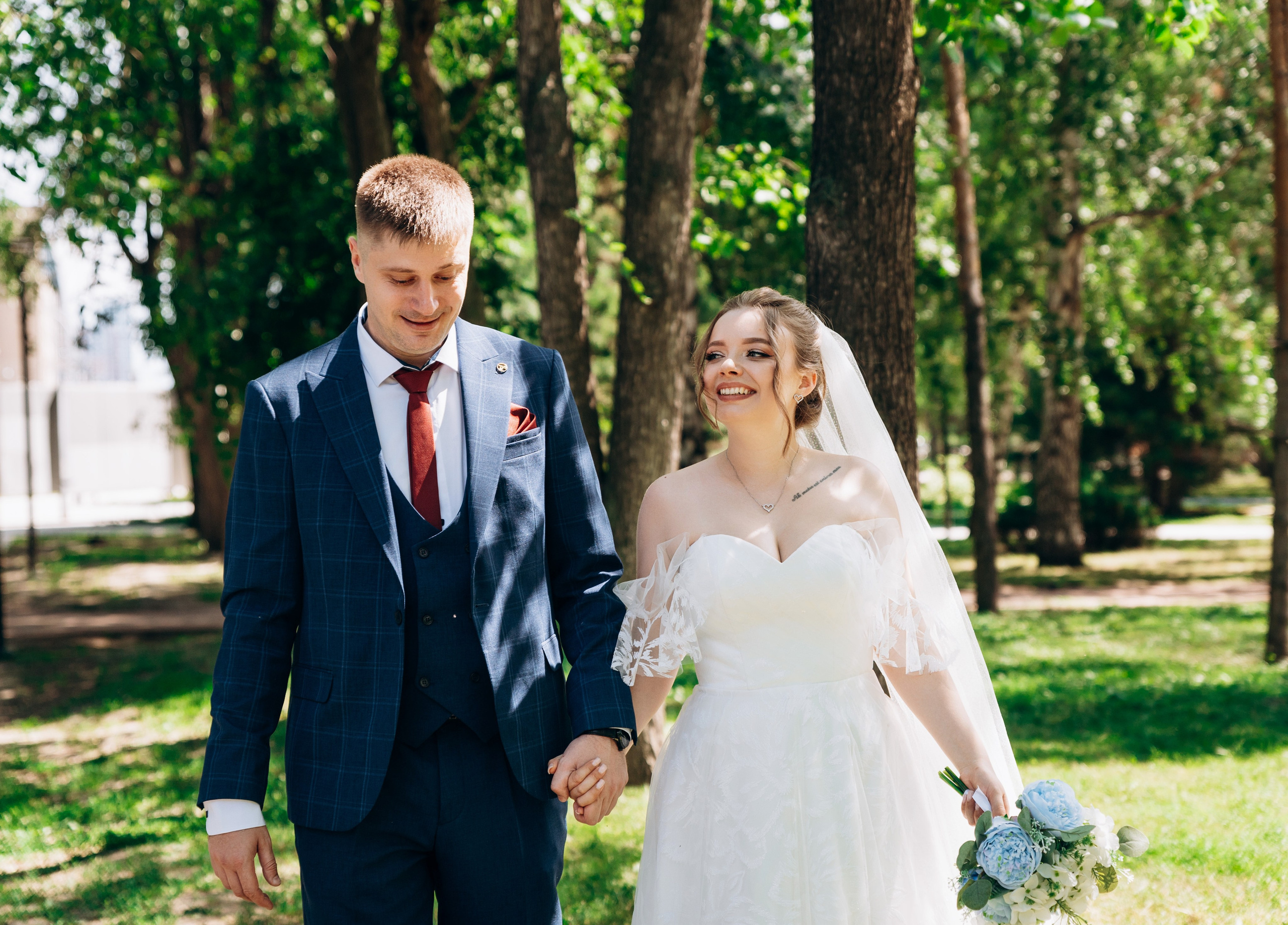 Прогулка, регистрация, банкет. Фотограф в Новосибирске