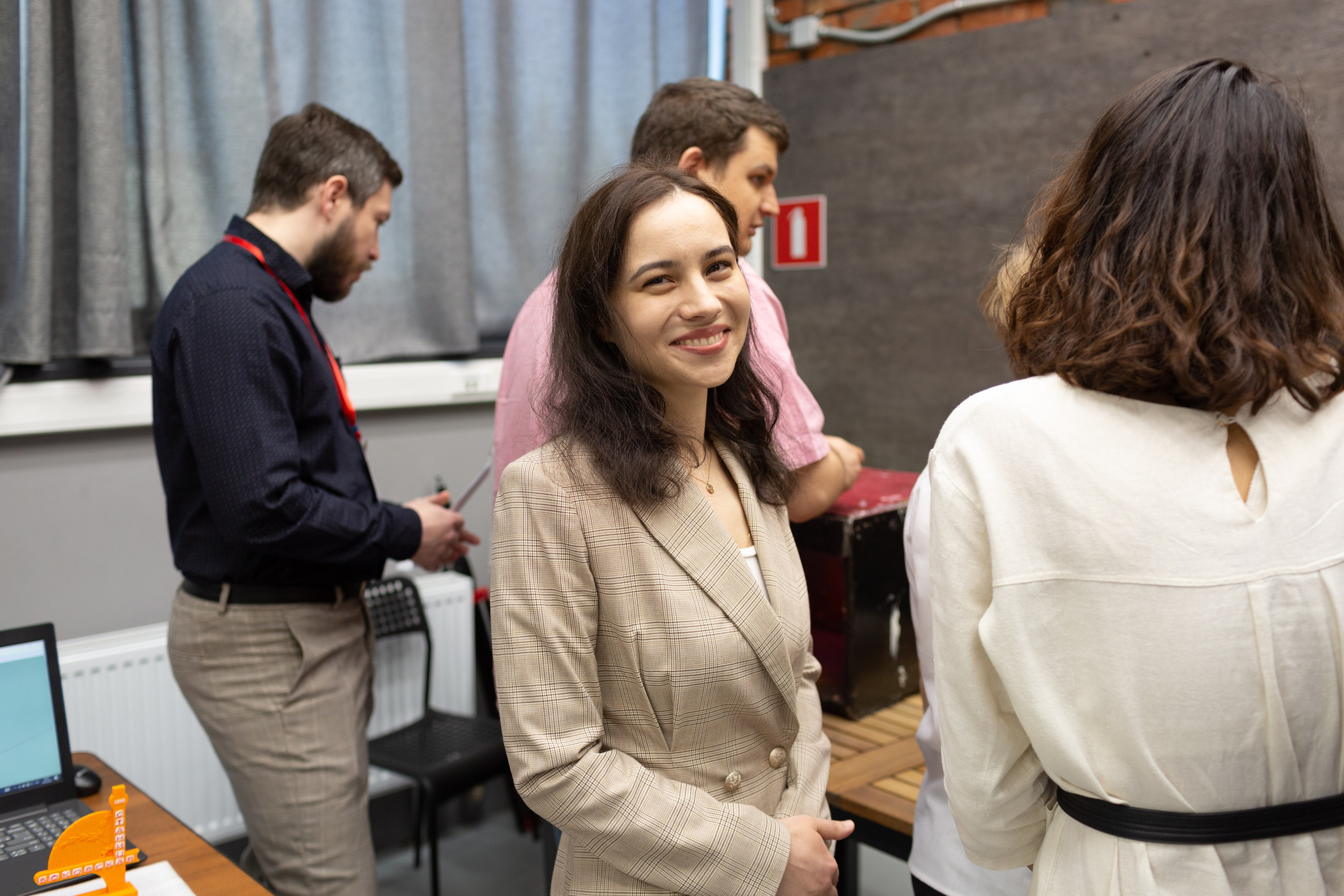 Шустрик. Главная