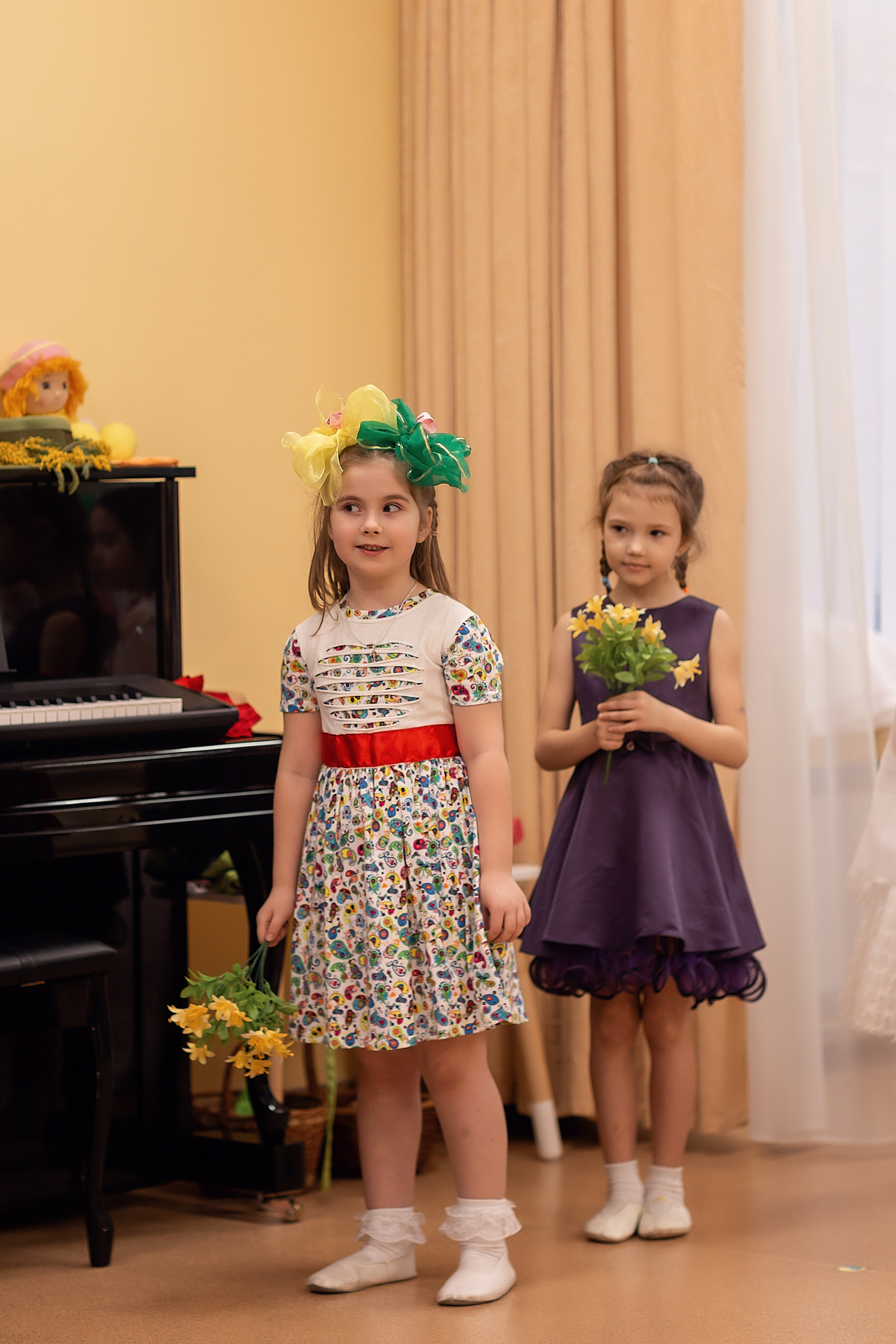 Весенний утренник_старшая группа_2025. Семейный фотограф в Санкт-Петербурге