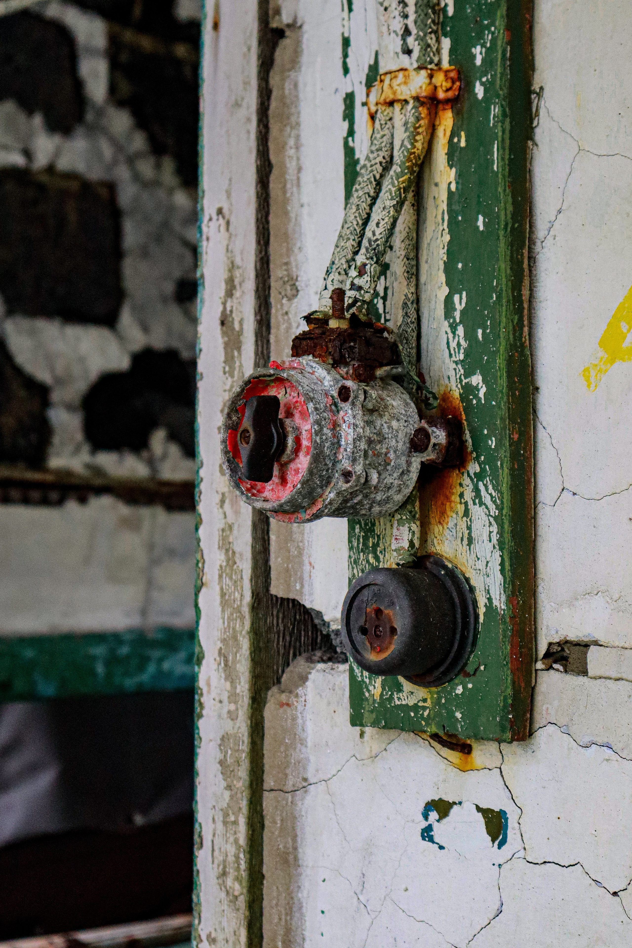 Маяк Тонин на мысе Свободном. Карафуто. Фотограф в Южно-Сахалинске Гусаков Евгений