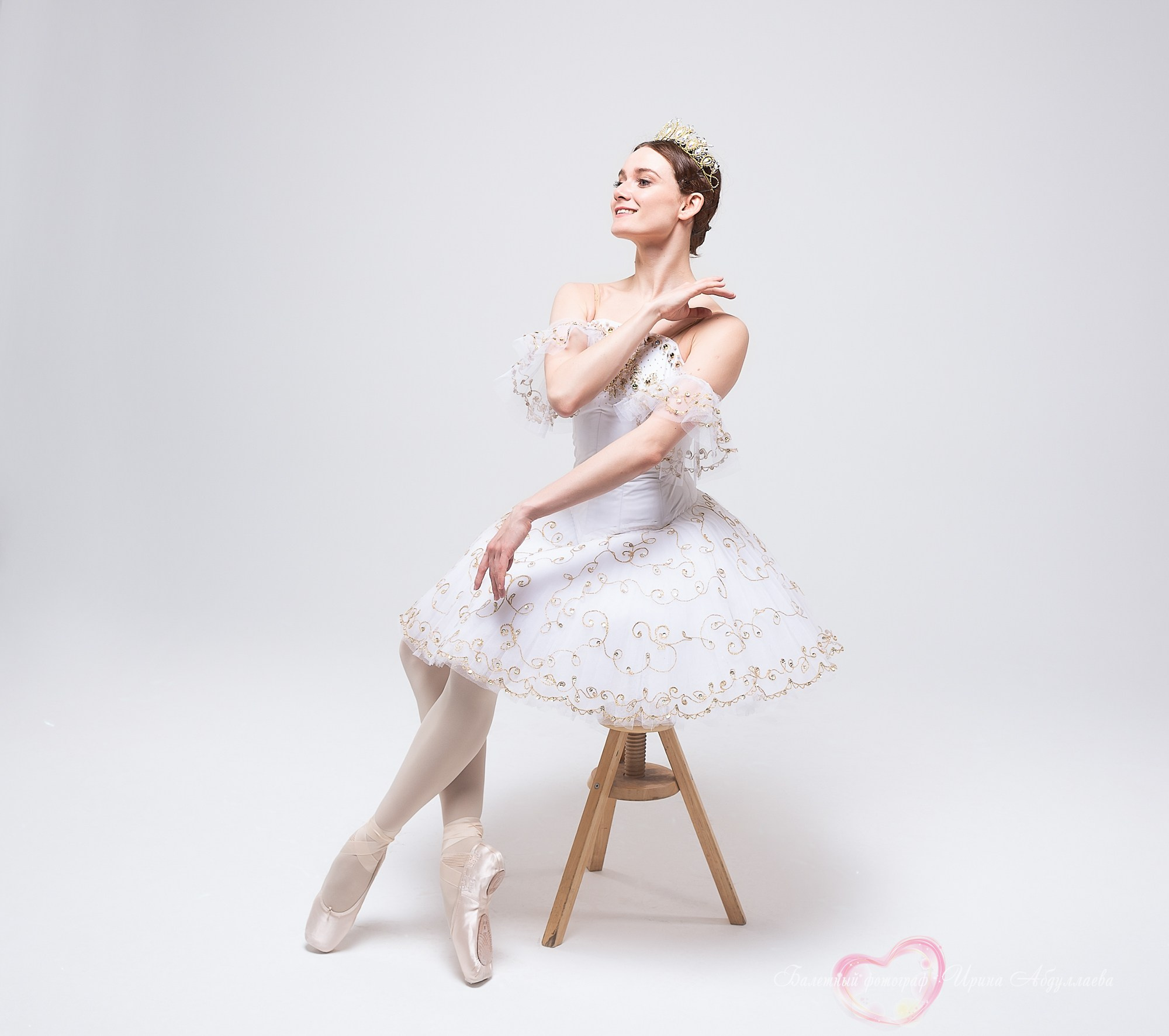 Ведущая балерина Классического национального балета Марина Окунева