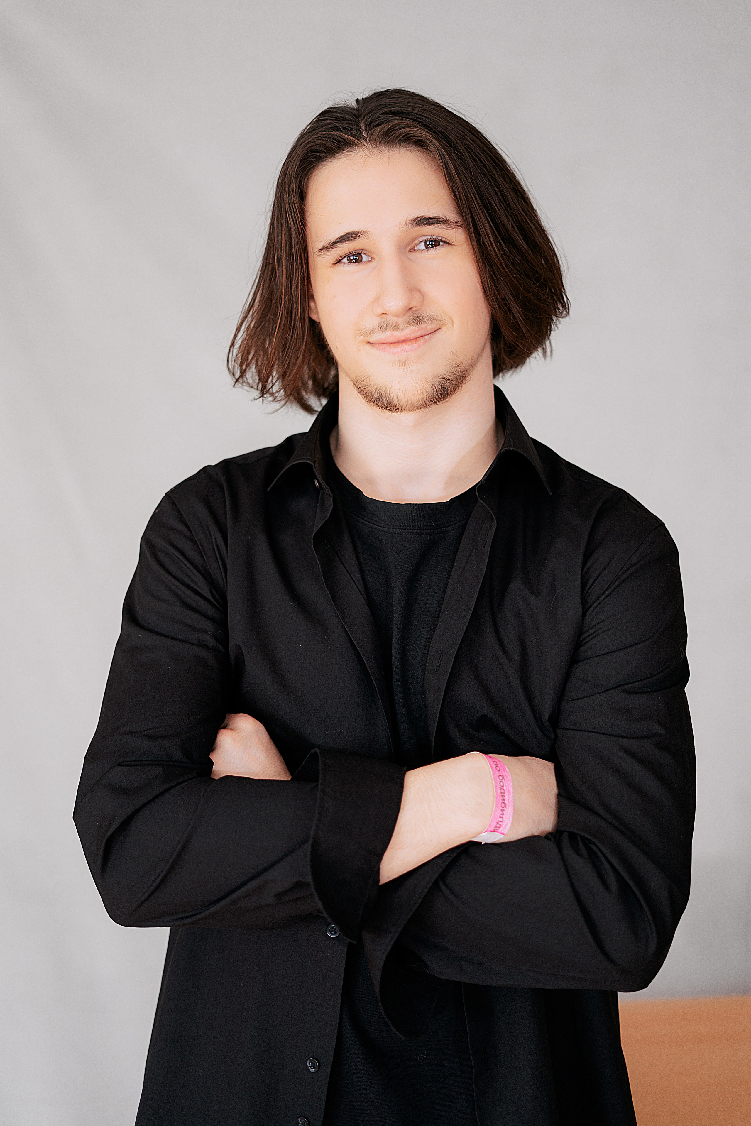 Школьные портреты. Школьный фотограф в Челябинске. Выпускные фотоальбомы