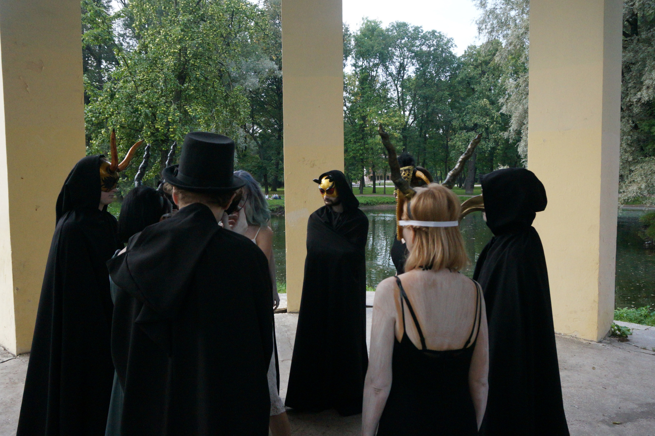 К/м Masks (реж. Е.Махонин). Главная