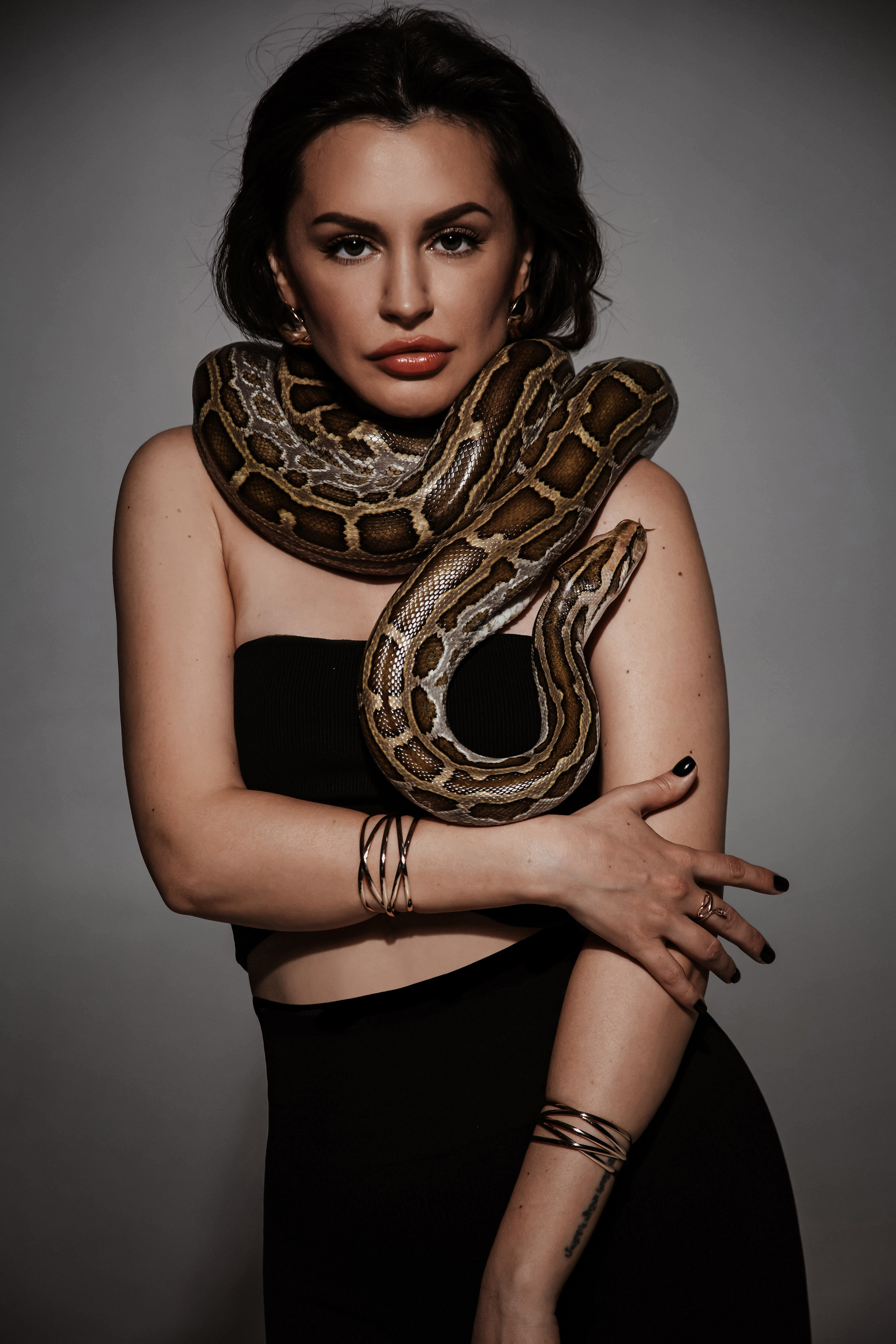 Женский портрет со змеей. Фотостудия № 1. Мария Авджян Фотограф и видеограф Краснодар