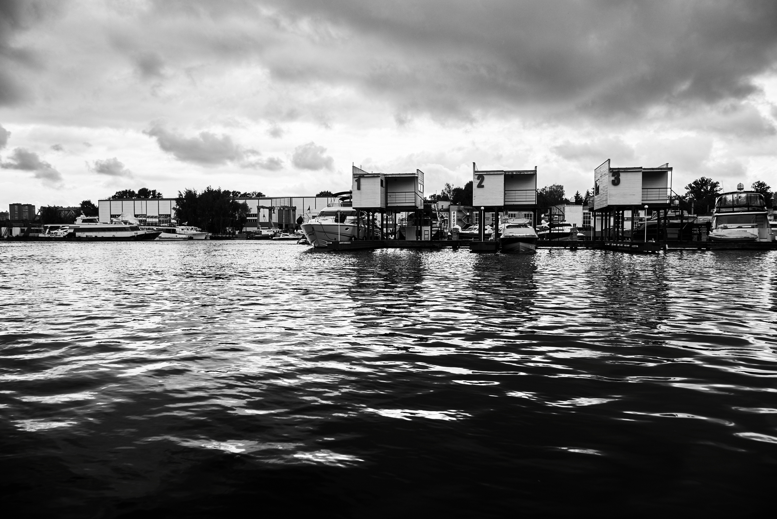 Свадебная фотосессия, Яхт-клуб Нептун. Свадебный фотограф в Москве Станислав Донченко