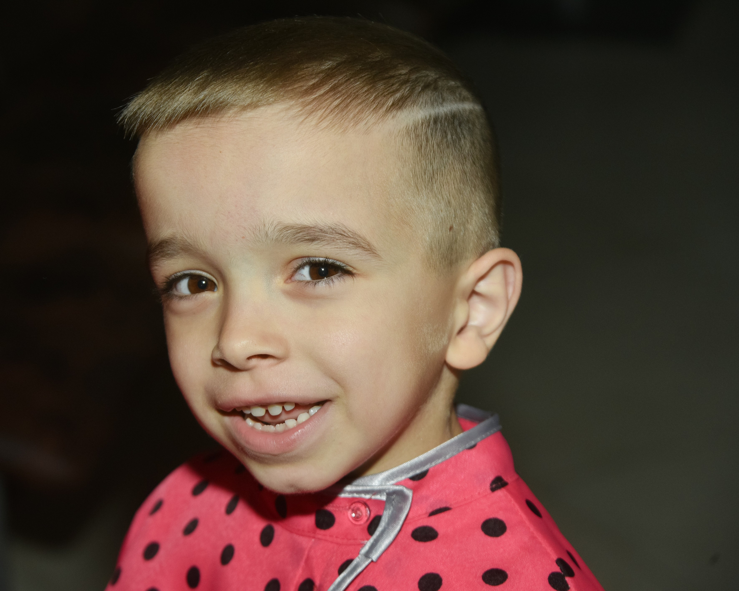 Выпускной 2025, детский центр «Самовар». Фотограф Олег Юршевич Солигорск Минск