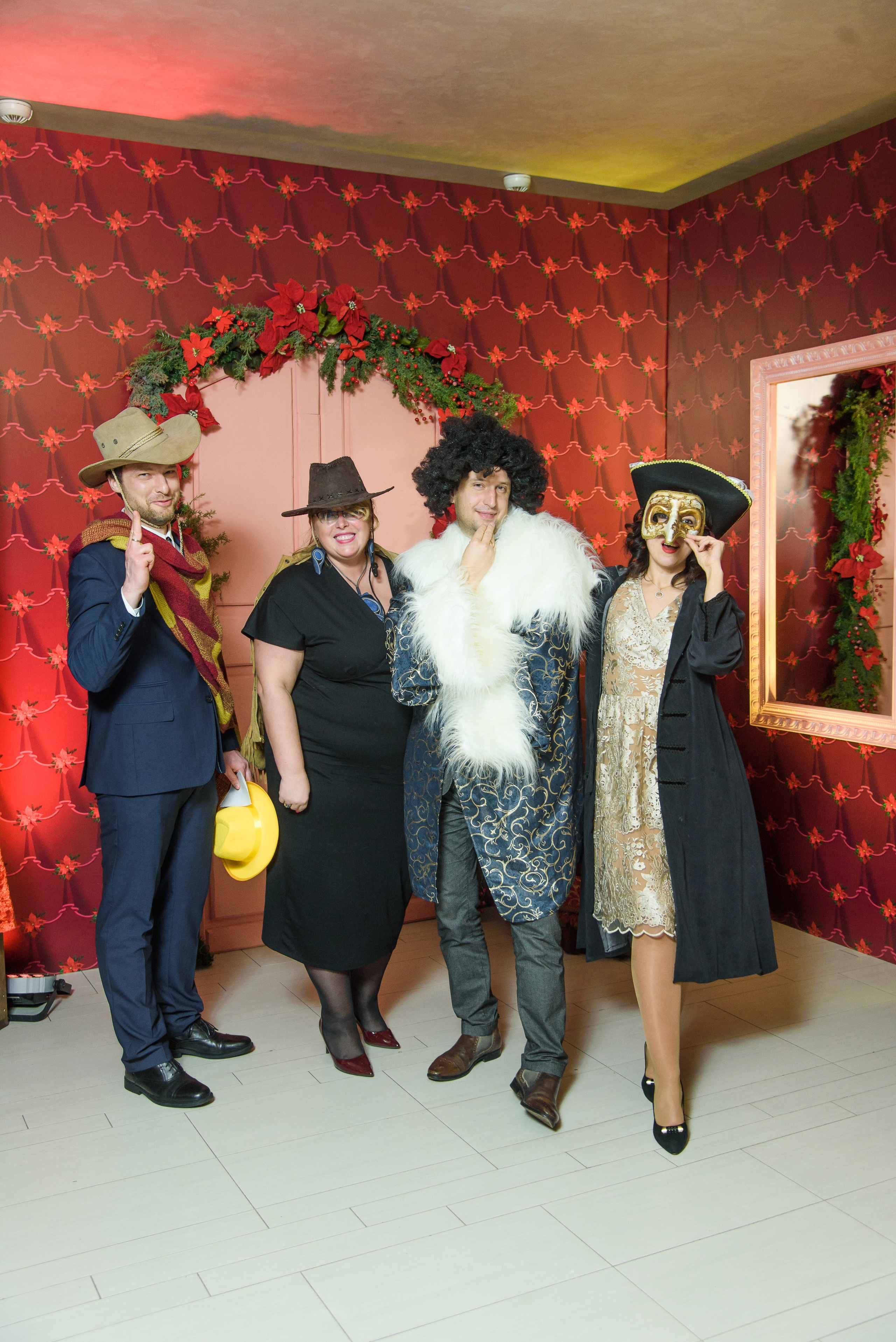 НГ корпоративы. Фотограф Олег Юршевич Солигорск Минск