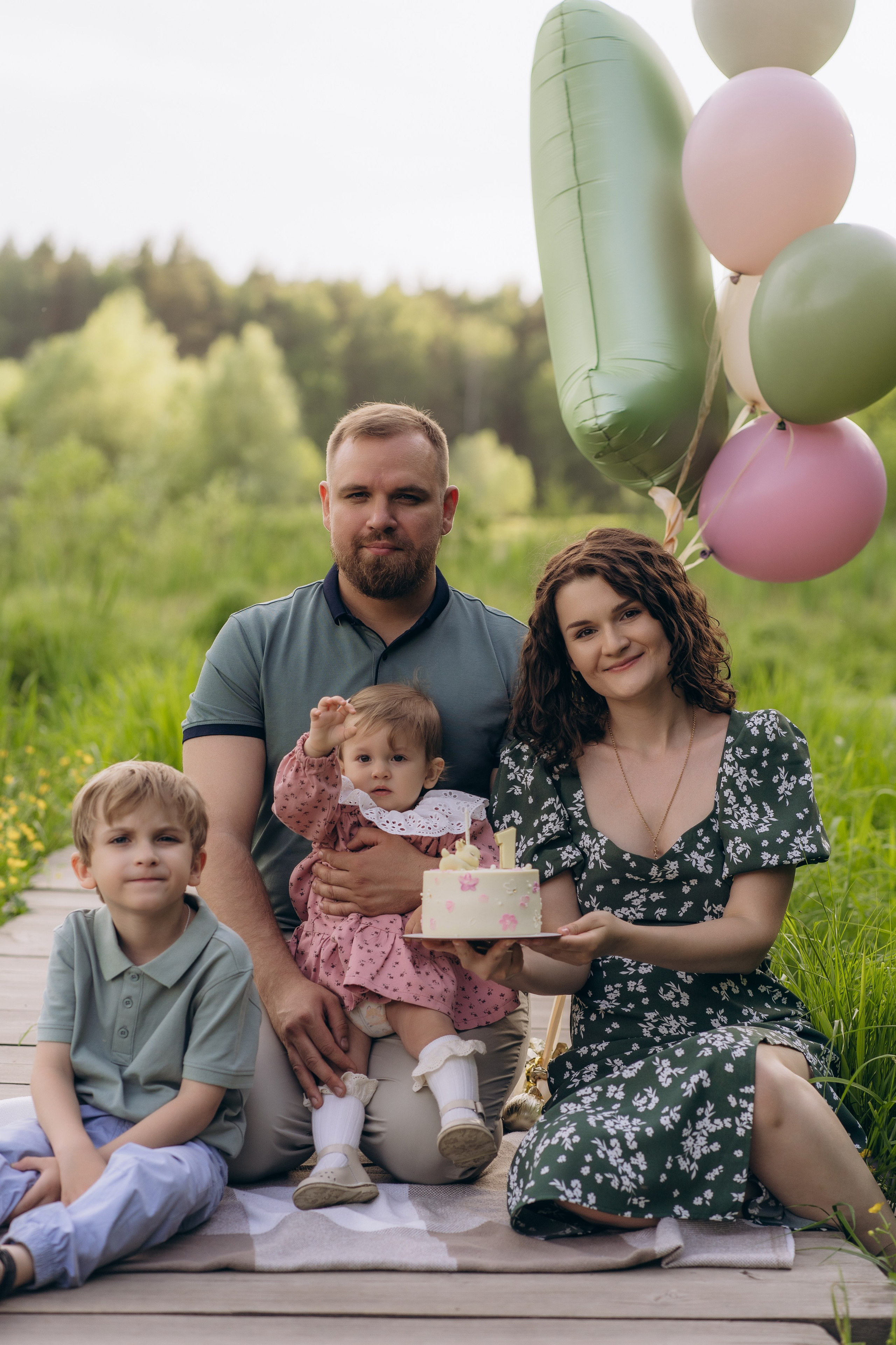Семейная фотосессия в студии в Москве, семейный фотограф Анна Полушина. Свадебный фотограф в Москве Анна Полушина