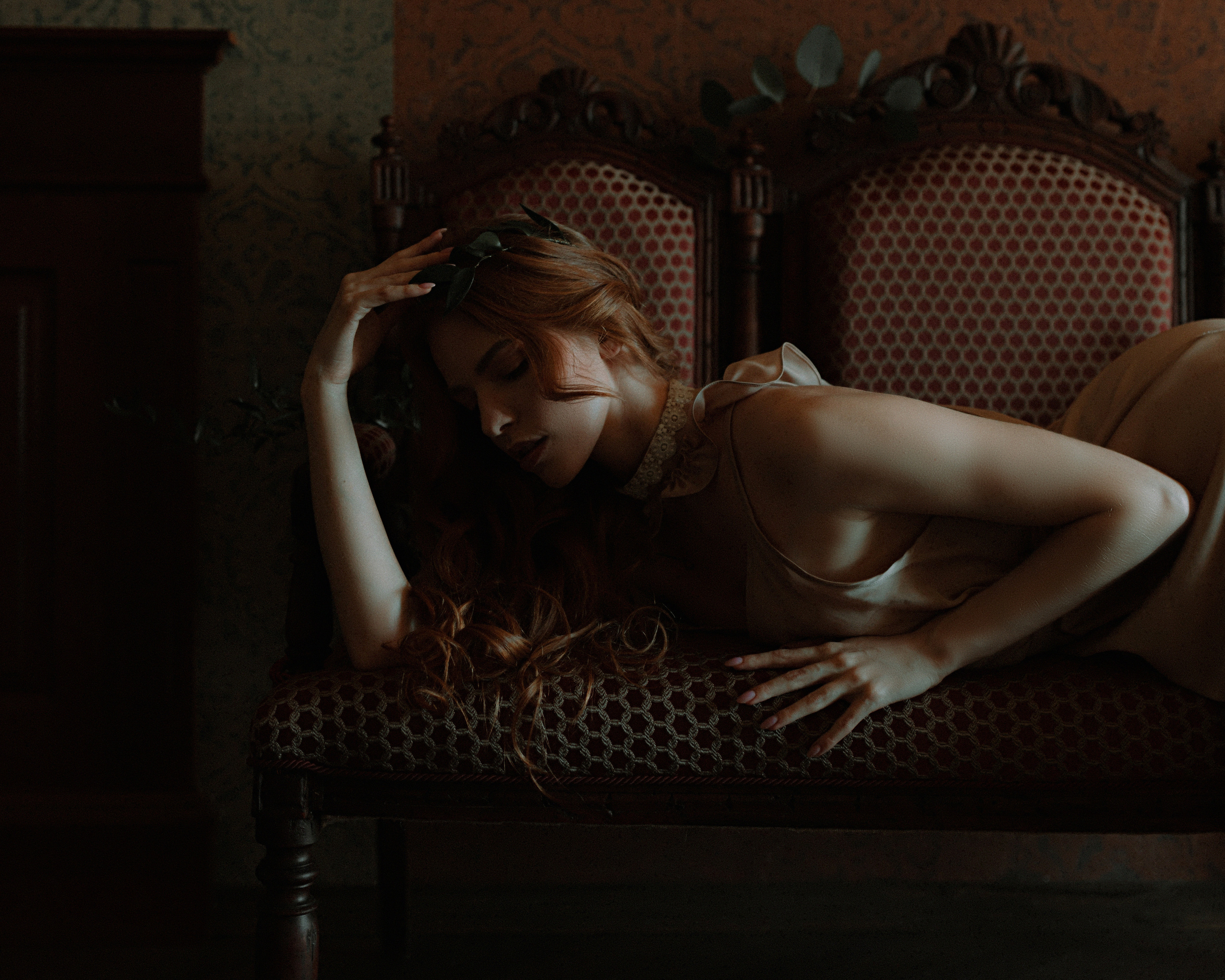 Художественная фотосессия в студии. Фотограф Санкт-Петербург женский портрет Екатерина Коваль