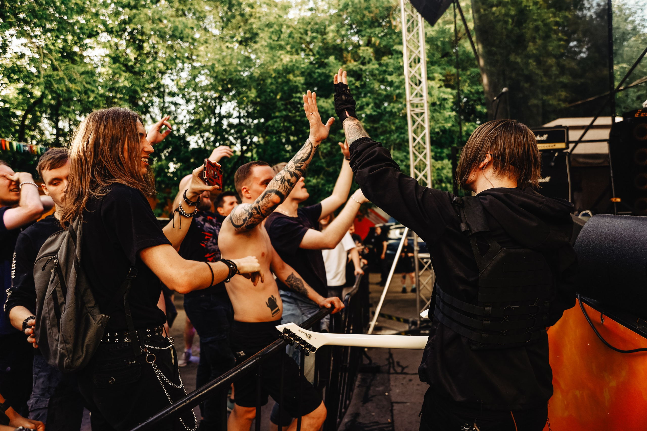 ЛЕТНИЙ МЕТАЛ В ПРАВДЕ