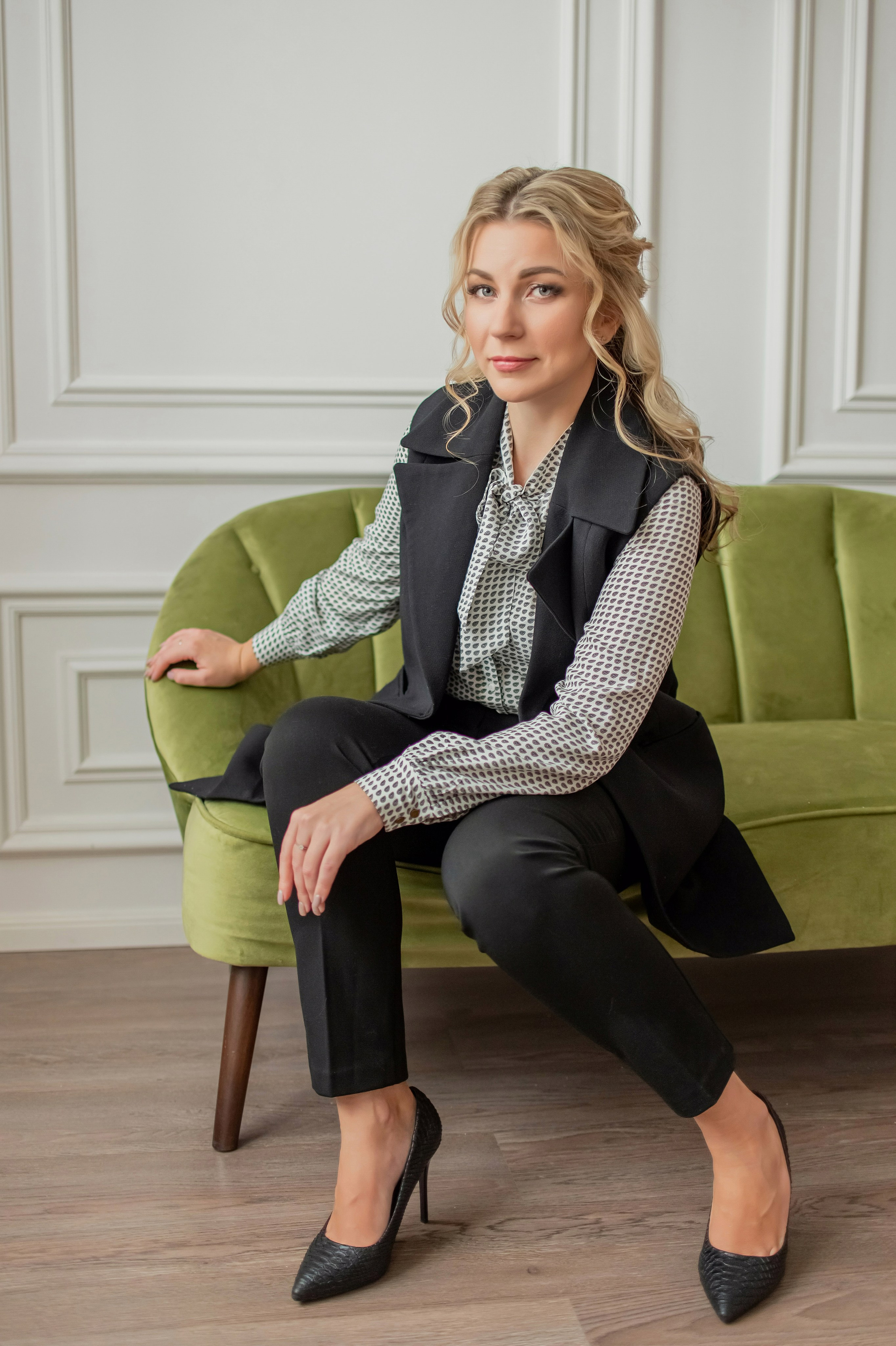 "Портрет женщины в профессиональной студии в Балашихе."