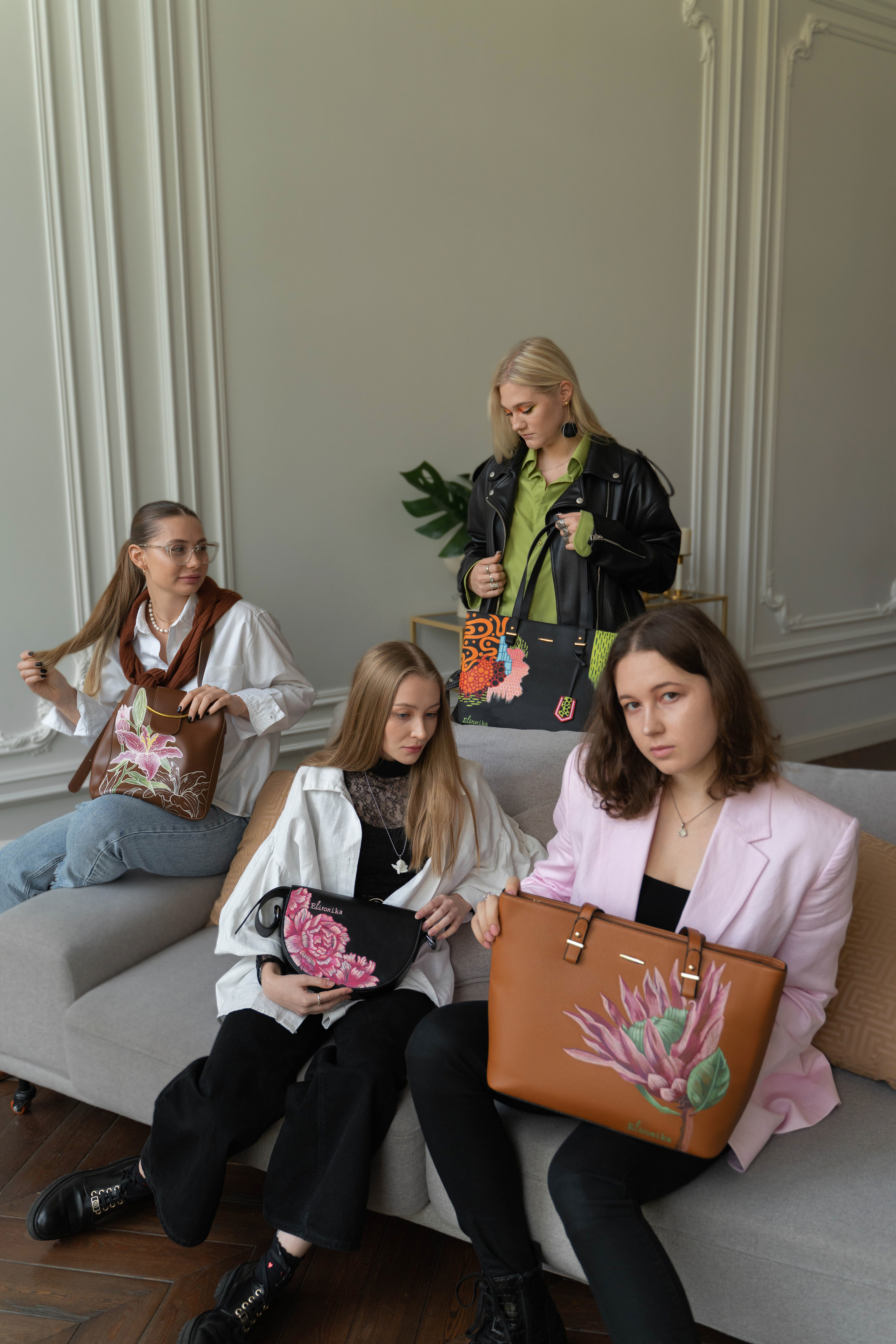 Съемка для бренда сумок. Фотограф Москва — Грибов Денис