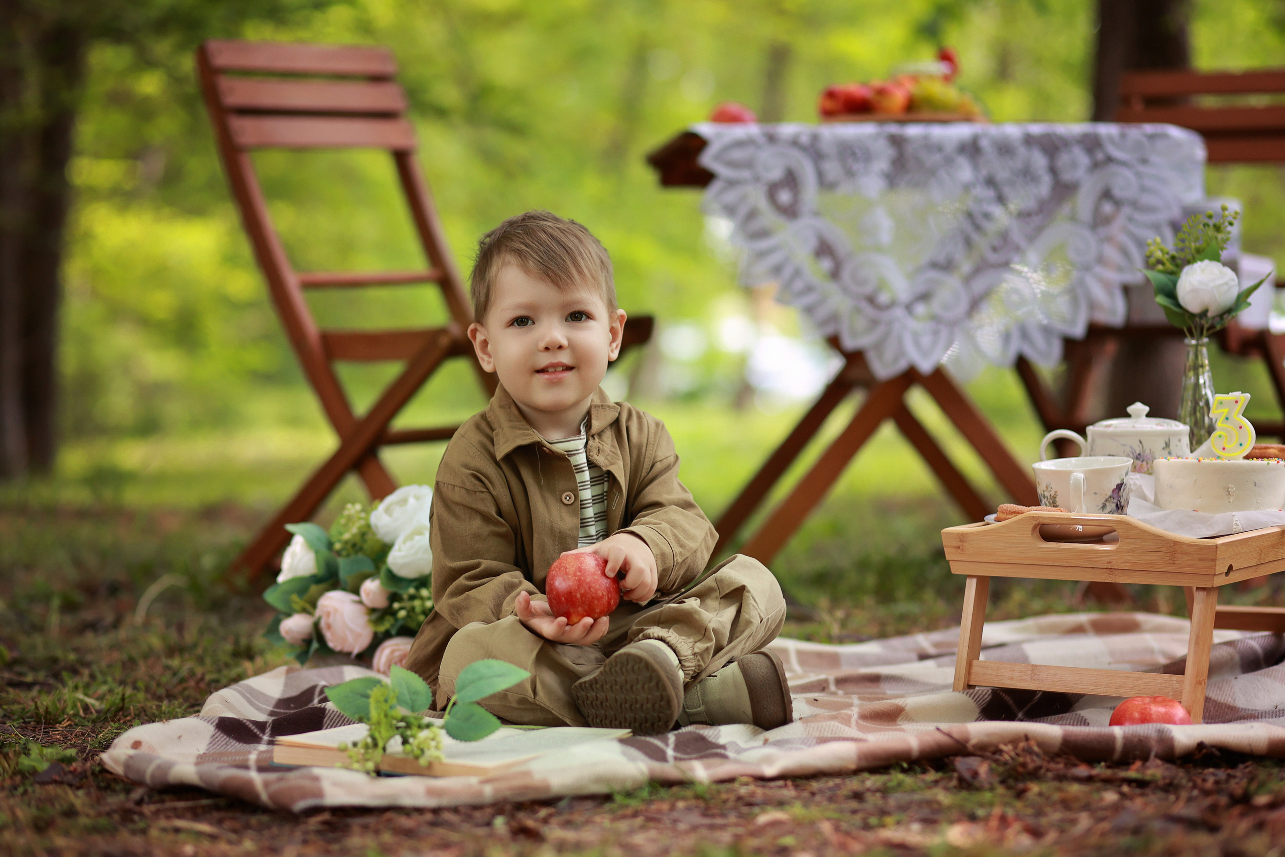 Чаепитие в парке. Детский семейный фотограф Краснодар