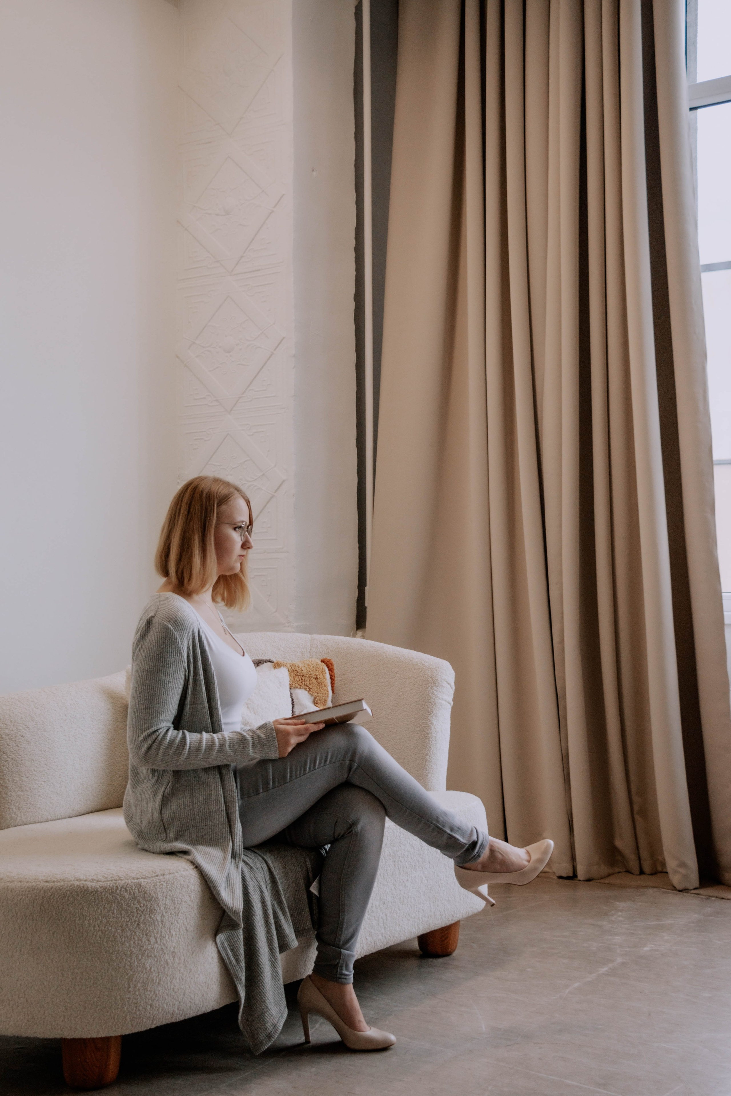 Алиса — Ароматерапевт. Бережно сохраняю ваши чувства и истории на своих фотографиях