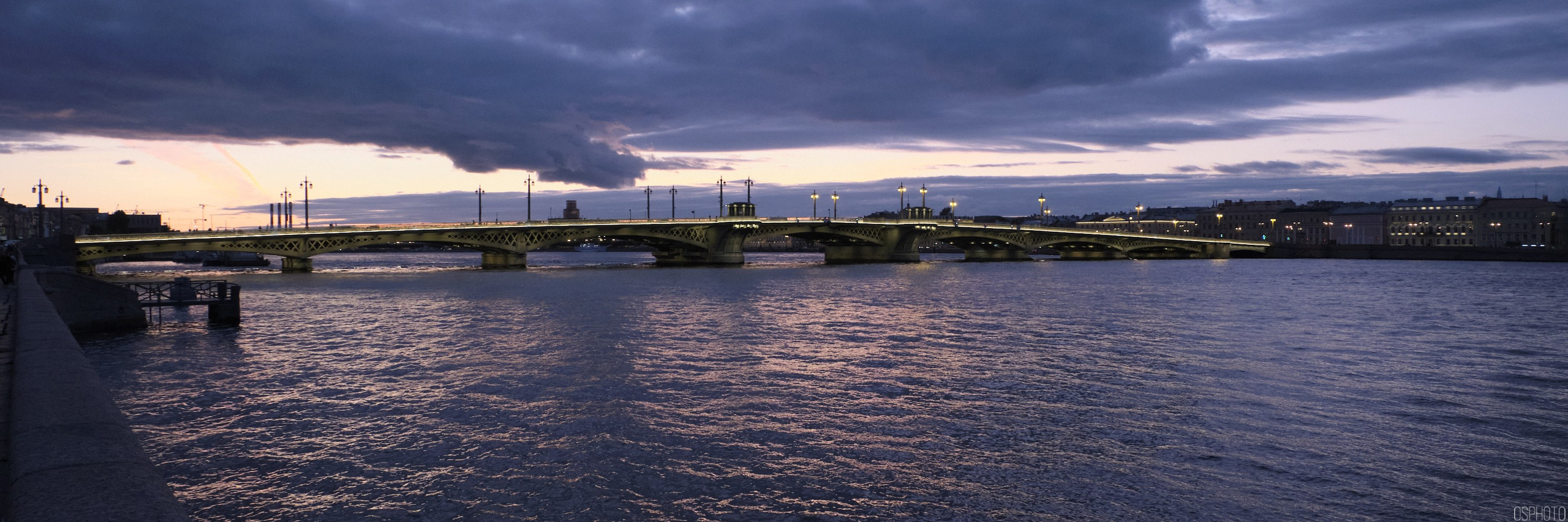 Санкт-Петербург. Фотографъ Сергѣевъ. Поймать мгновеніе