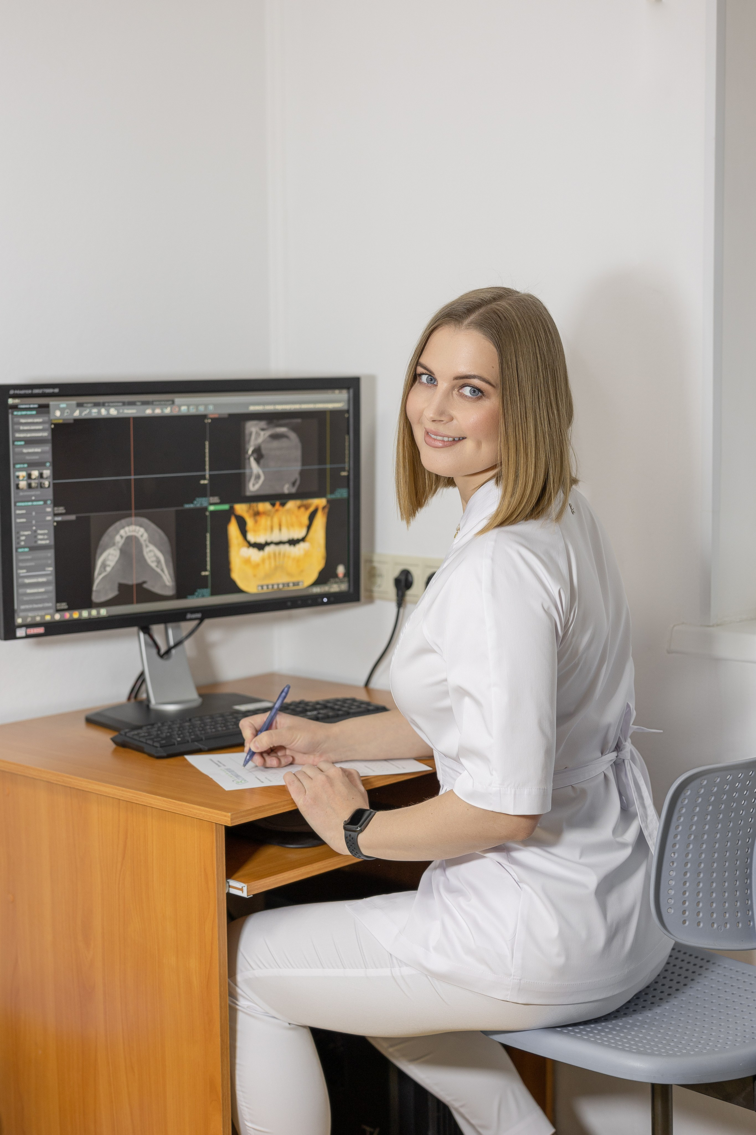 Продающие фотографии для соцсетей. Контент съемка для стоматологов. Фотограф в Москве Талызина Наталья