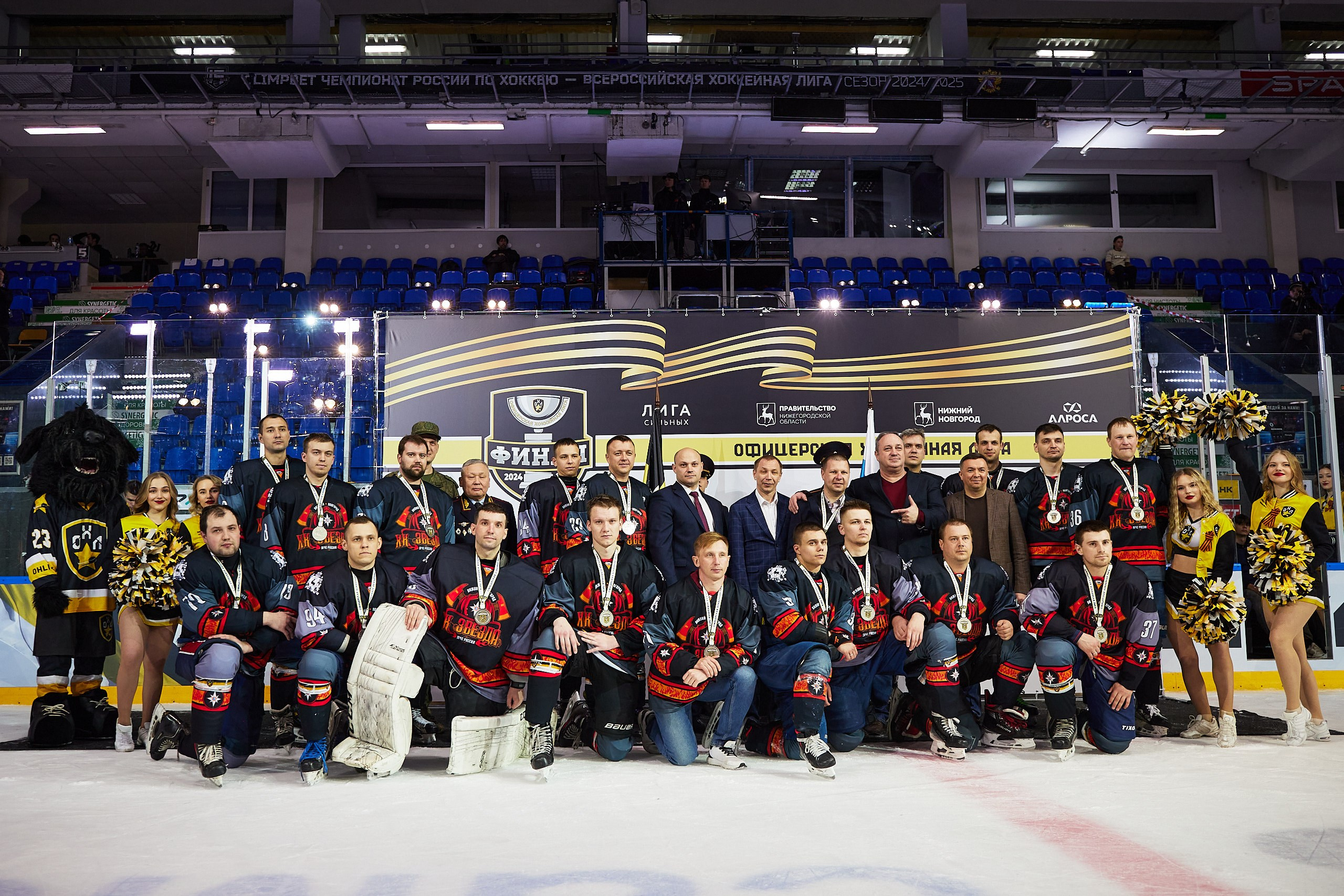 Репортаж. Офицерская хоккейная лига 2025 год. Спортивный фотограф Некрасов Денис