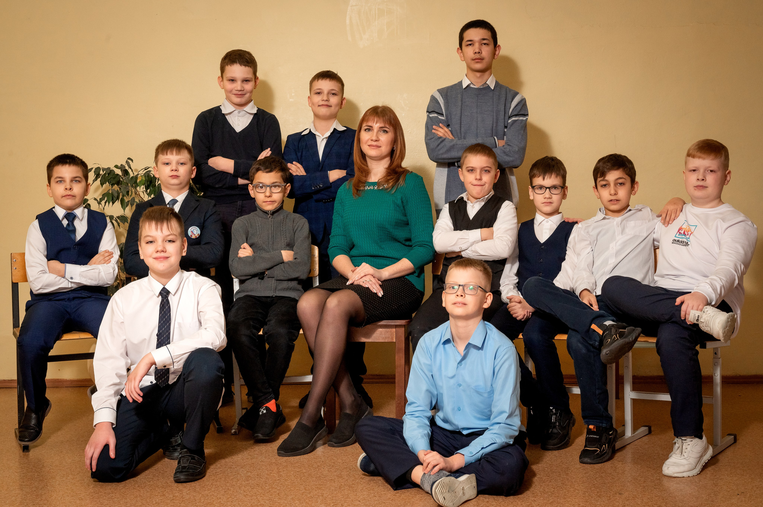 Школьный фотоальбом для младших классов. Фотограф новорождённых, семейный, школьный в городе Калуге Евгения