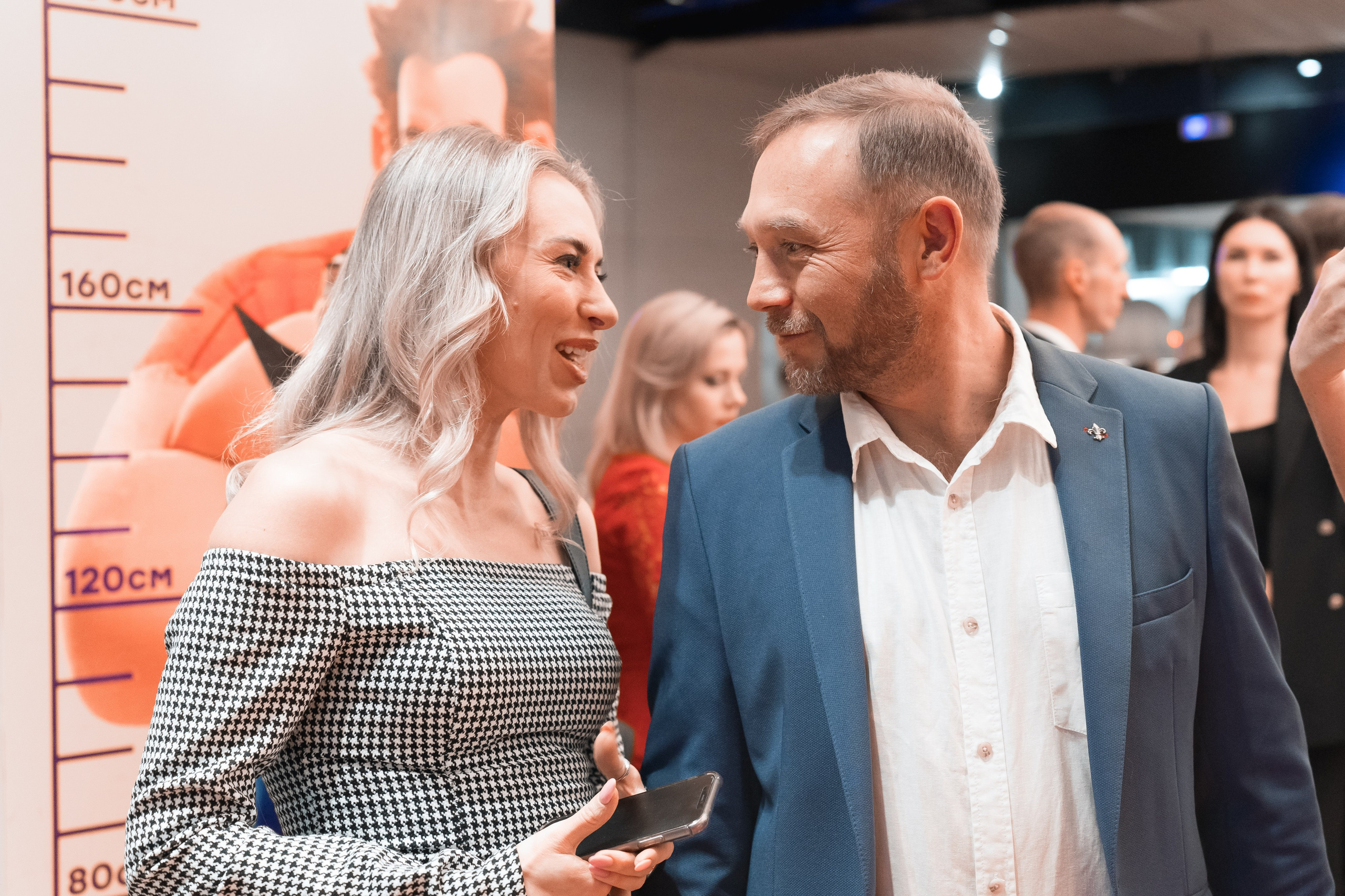 Веб-сериал «МЫ». Для тех, кто не ждёт удачи, а создаёт её. Каждая фотосессия — это твой момент, твой стиль, твой успех. 📸