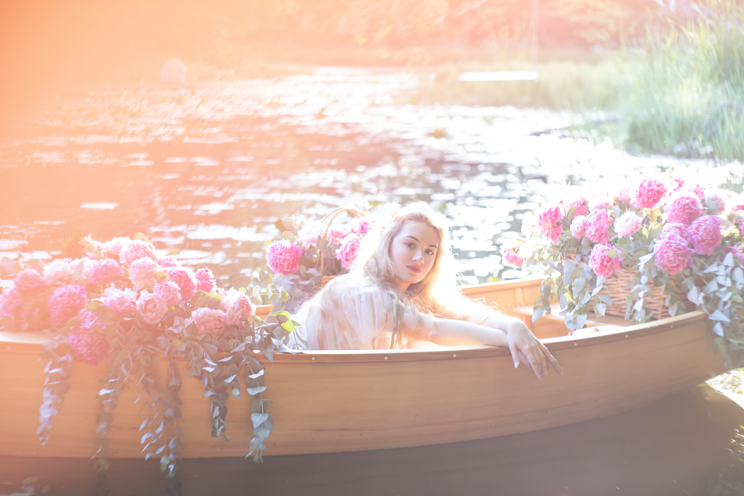 Сказочная лодка с цветами. Юлия Башкатова, сказочный фотограф, Москва