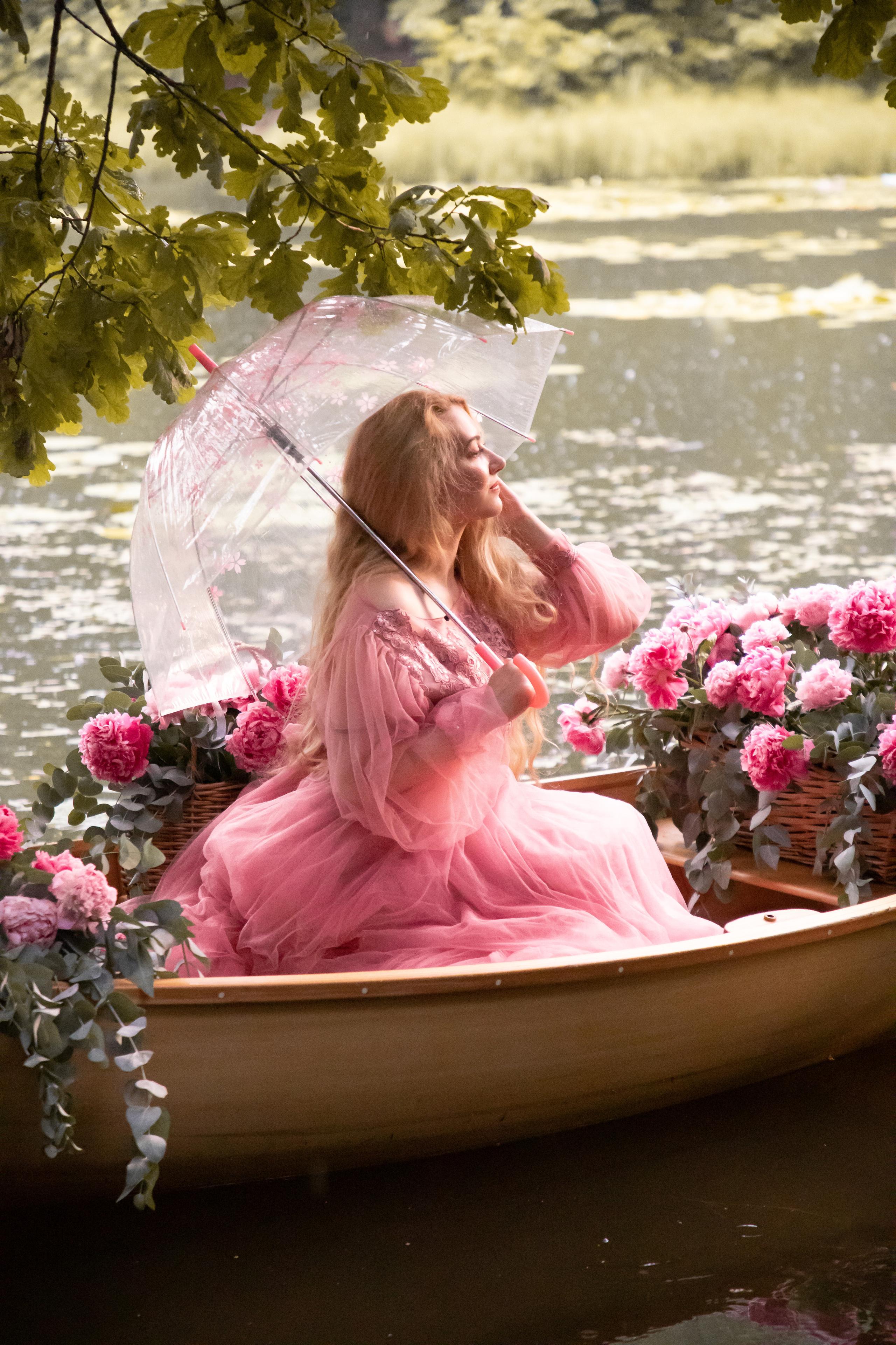 Сказочная лодка с цветами. Юлия Башкатова, сказочный фотограф, Москва