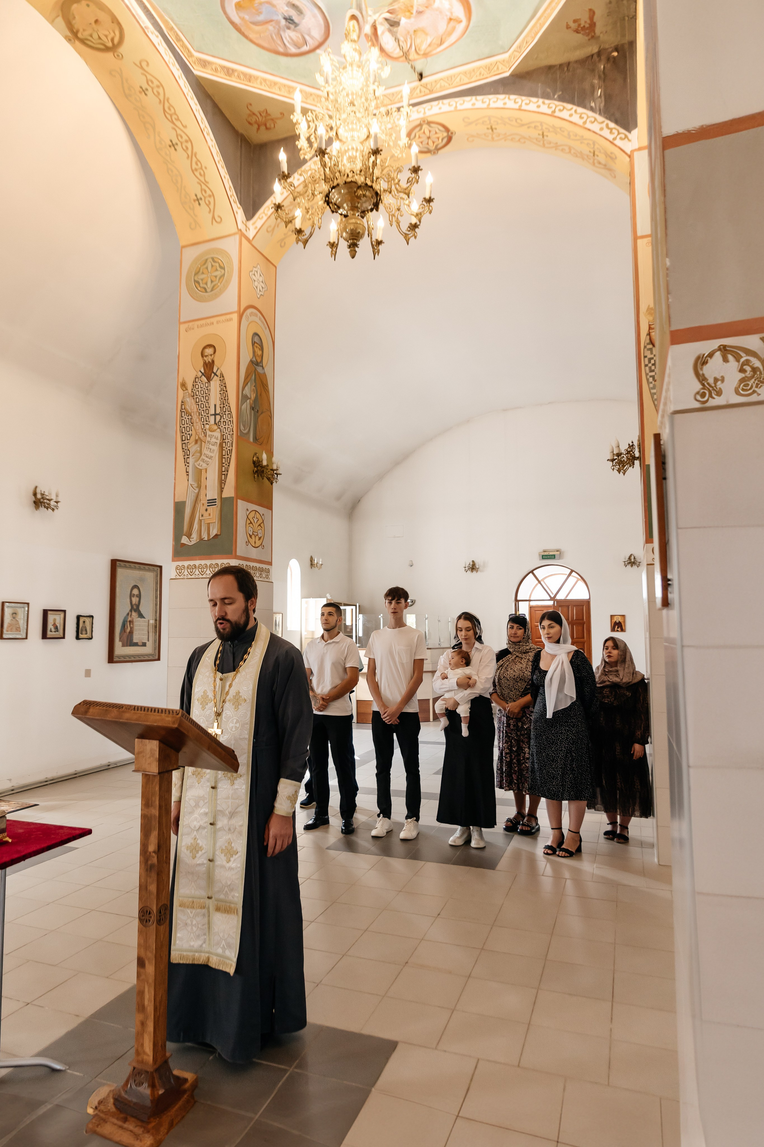 Крещение Дамира. Семейный фотограф Минск Усова Ольга