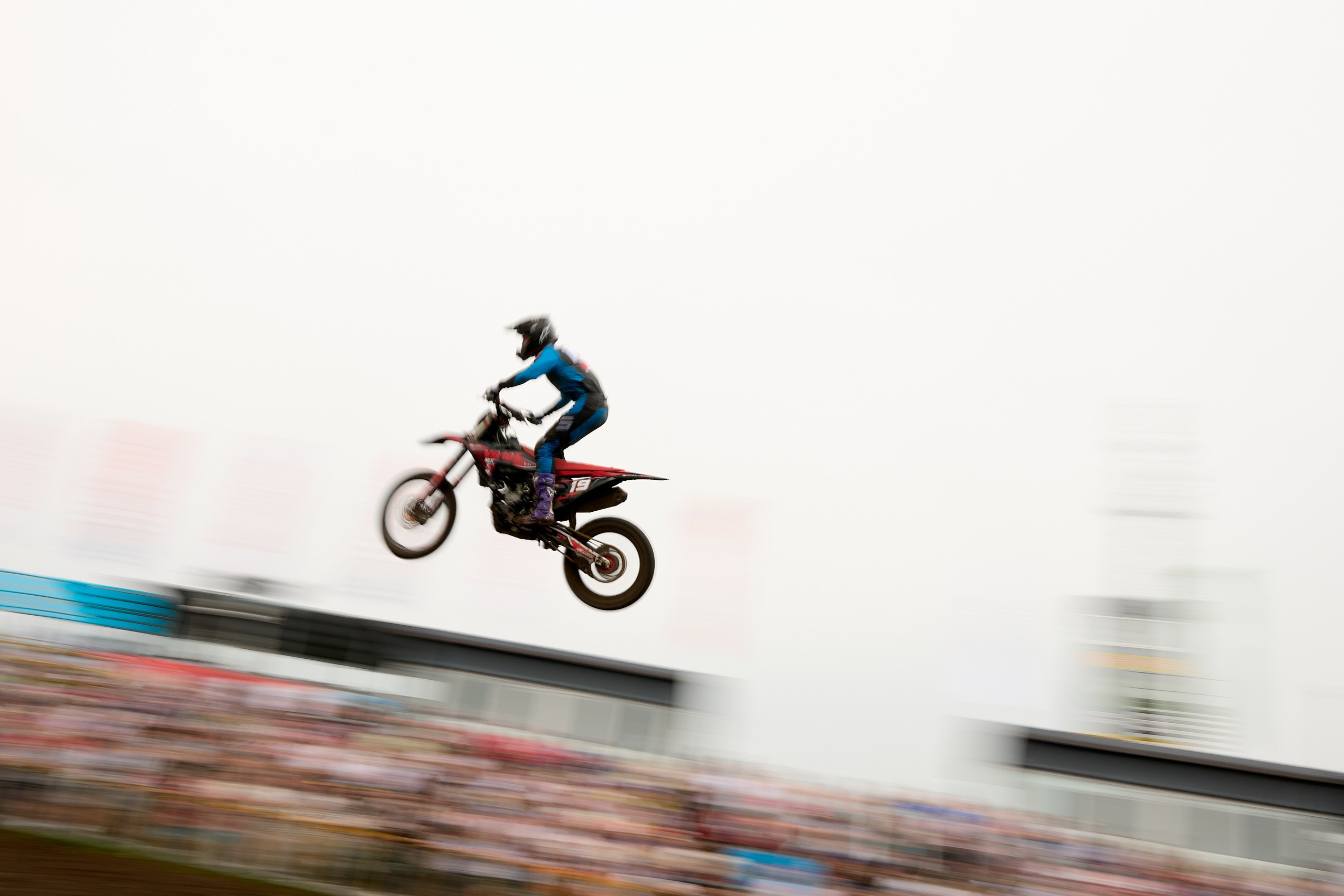 2 этап MMT RGP чемпионата России по мотокроссу 2025. Спортивный репортажный фотограф в Ижевске Сергей Мерзляков