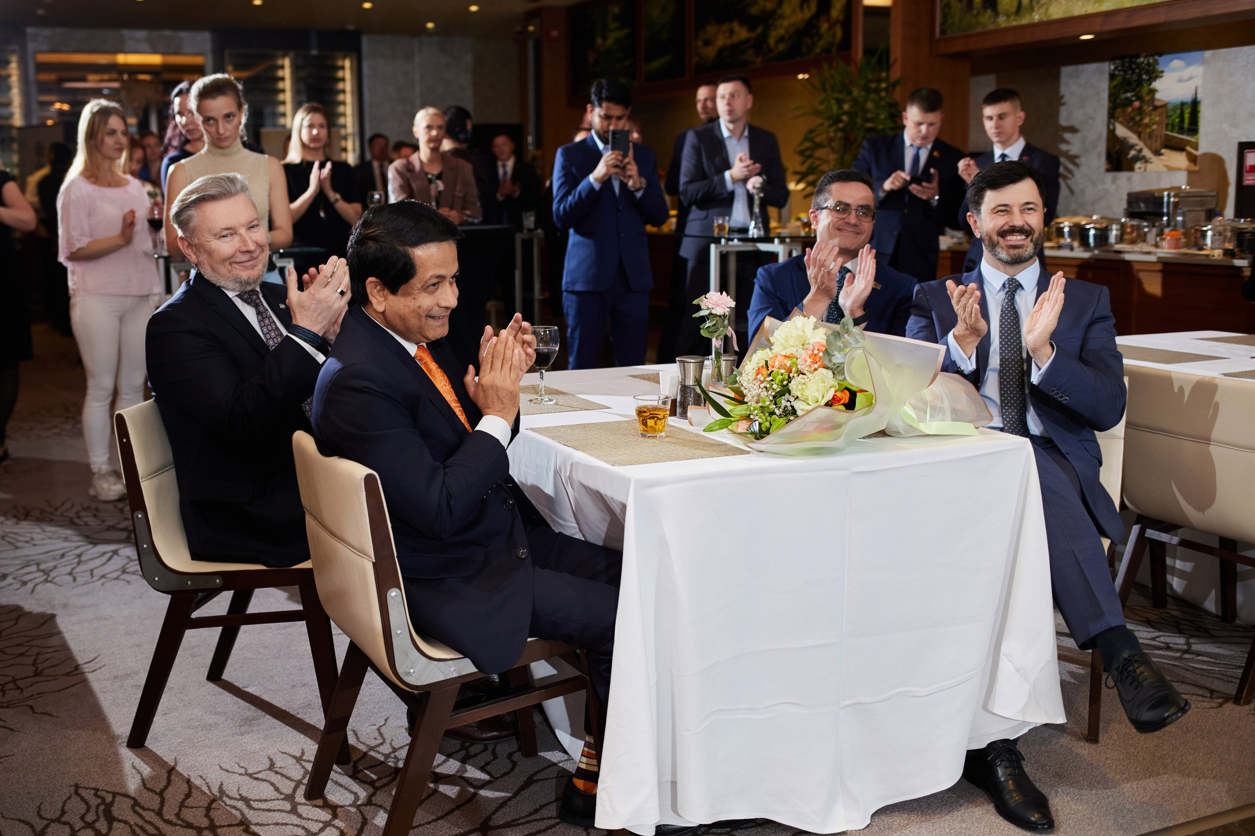 Посольство Индии. Свадебная, репортажная фотосъемка и видеосъемка в Минске. Илья и Юлия Ширмановы. Фотограф | Видеограф | Минск