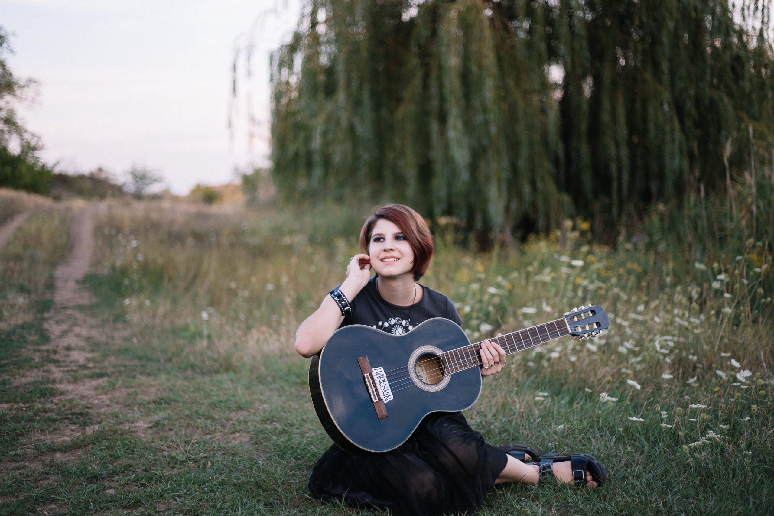 Прогулка в лесу. Выпускной альбом Шахты Ростов