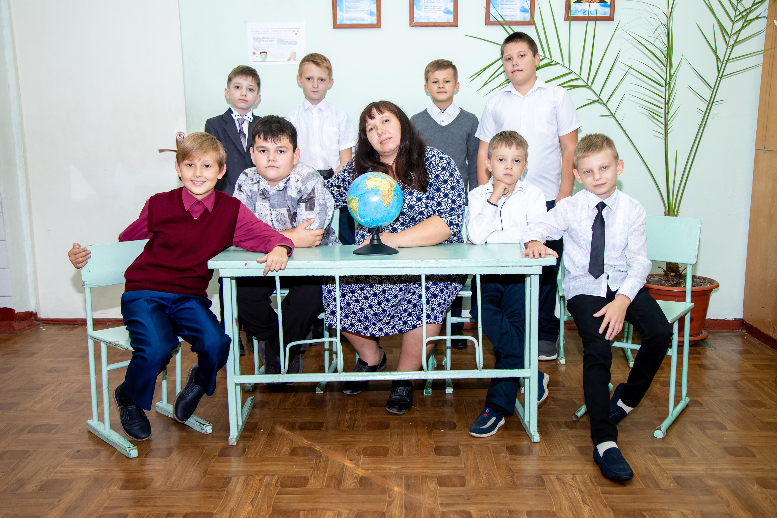 Школьная фотосессия для 4 класса. Выпускной альбом Шахты Ростов